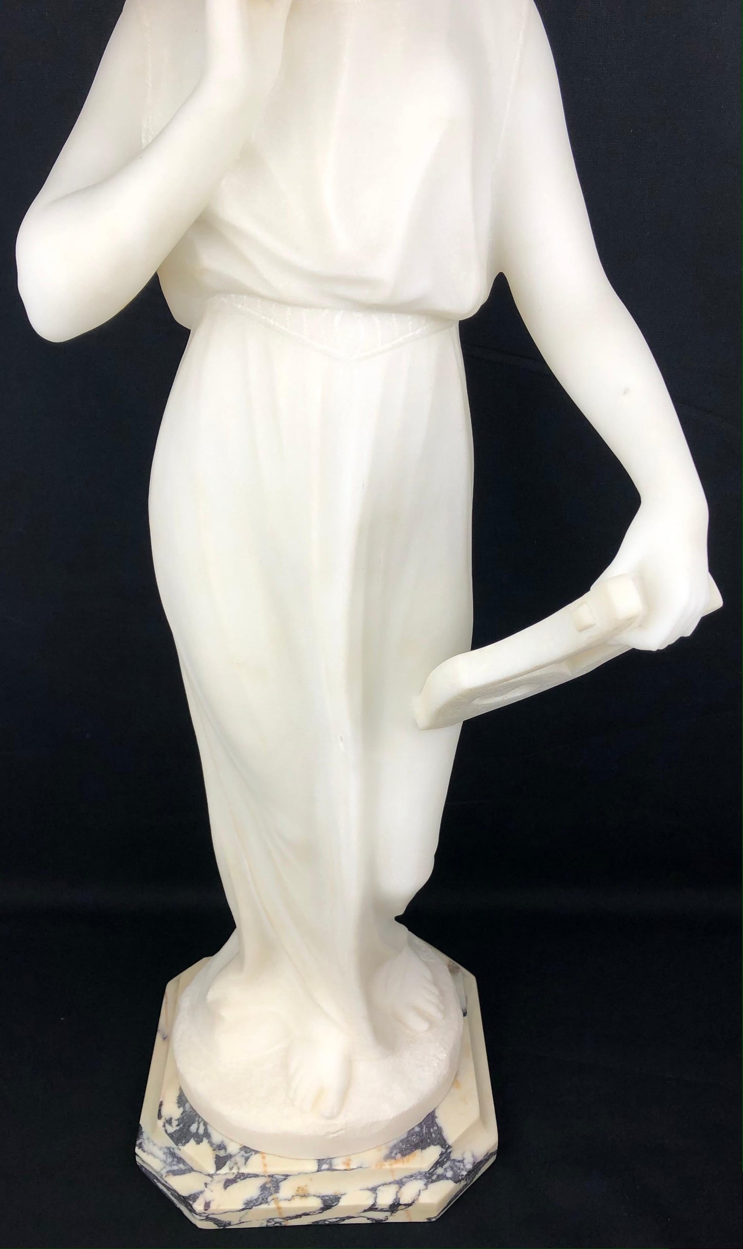 Italian Neoclassical 19th Century White Carrara Marble Sculpture Guglielmo Pugi — detail 7