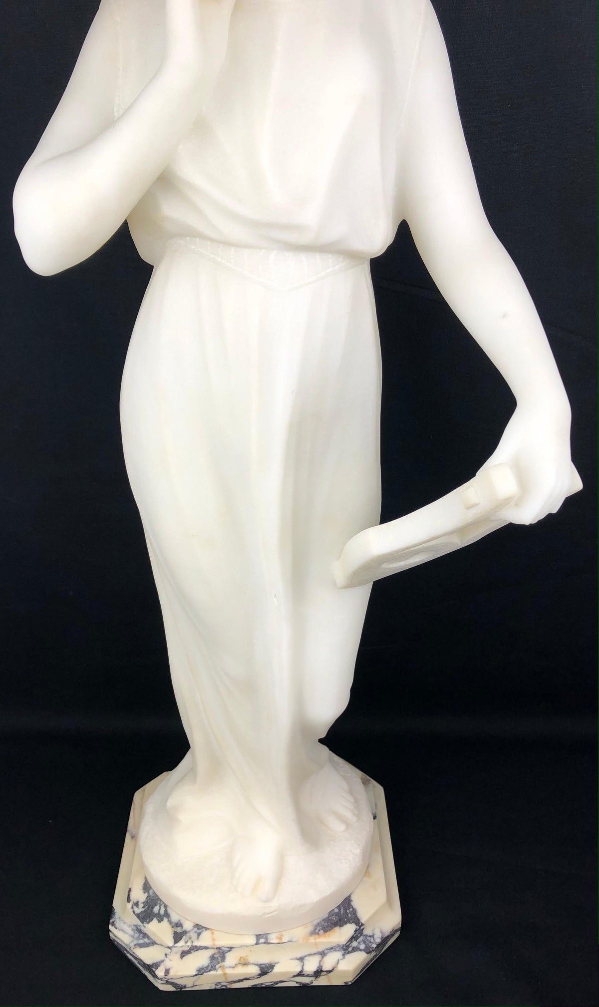 Italian Neoclassical 19th Century White Carrara Marble Sculpture Guglielmo Pugi — detail 7