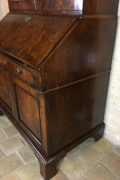 Fine English Queen Anne Walnut Bookcase with Secretary Desk — detail 17