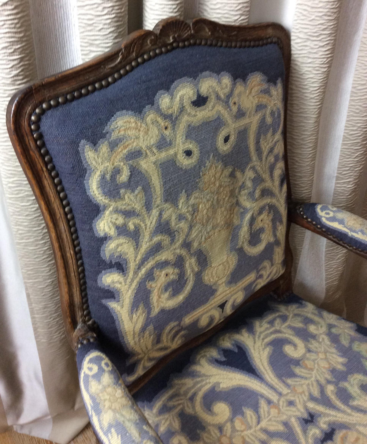 Early 18th Century French Régence Carved Armchair — detail 3