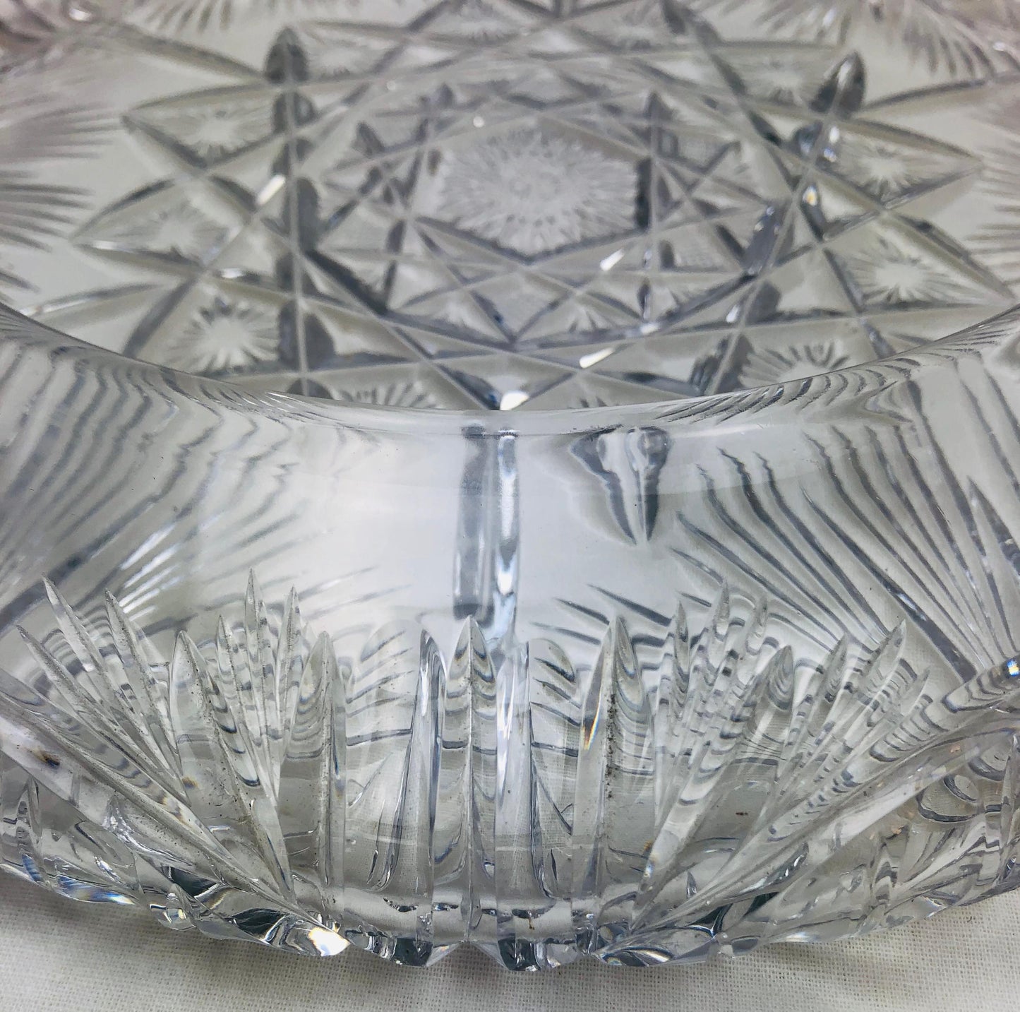 St. Louis French Hand Cut Crystal Decorative Bowl — detail 7