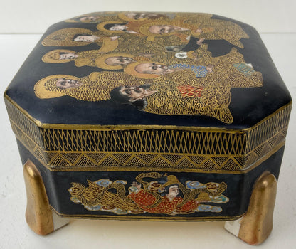 19th Century Japanese Satsuma Lidded Box, Meiji — detail 6