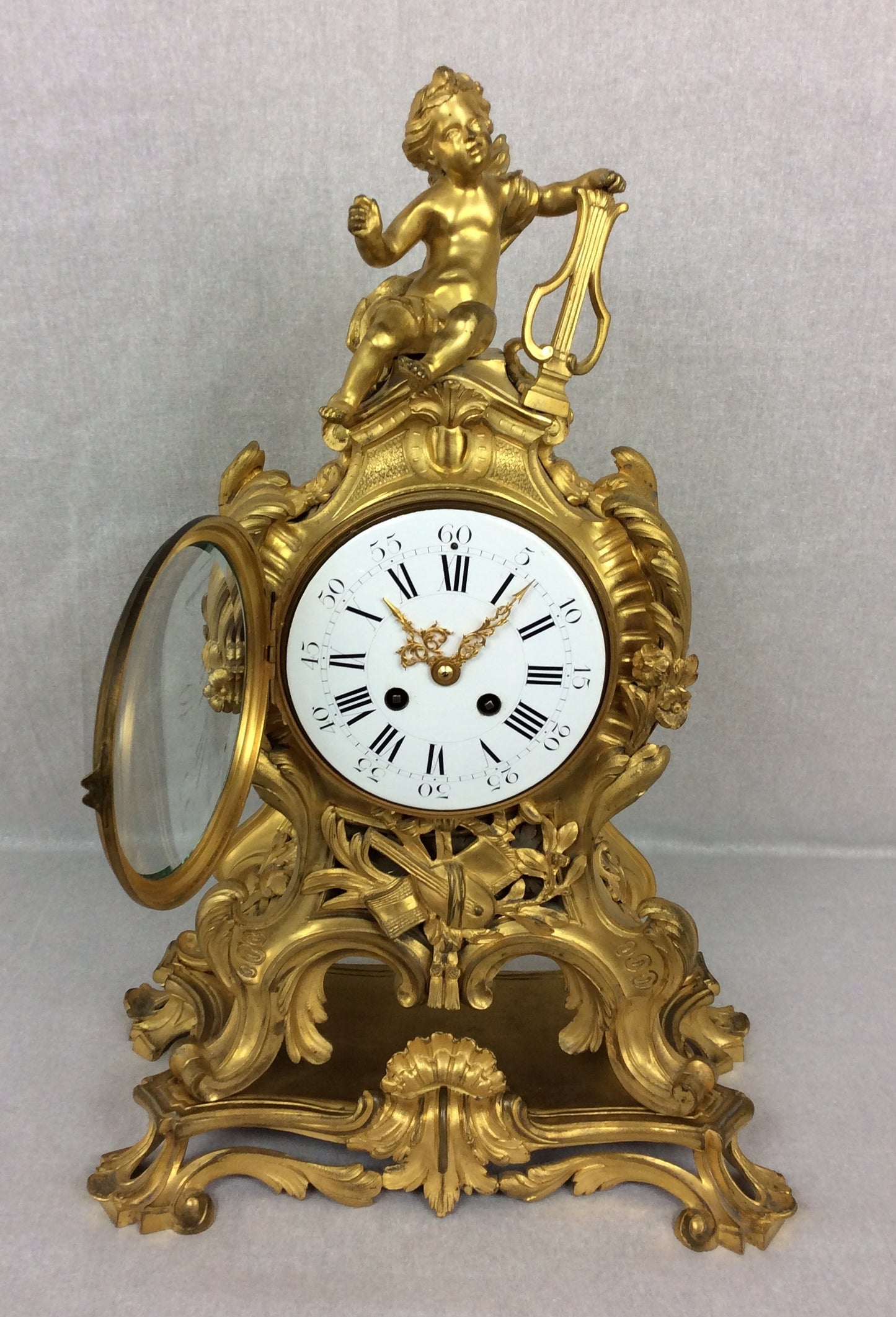 French Rococo Ormolu Mantel Clock Set by Samuel Marti — detail 7
