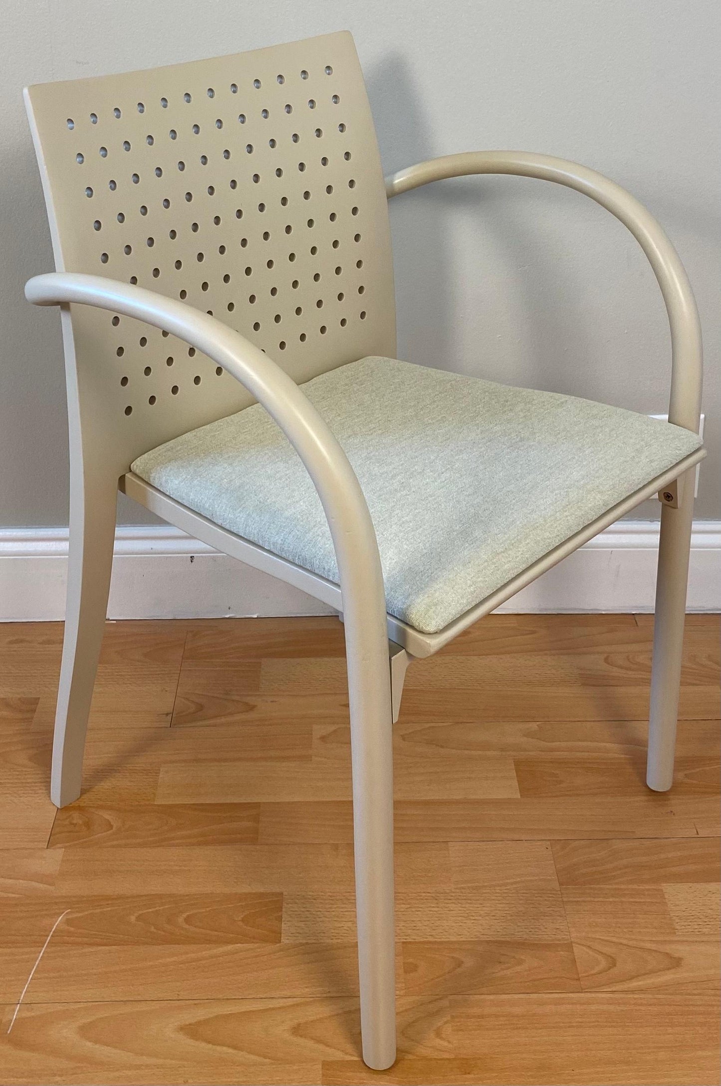 Set of 4 Parisian Cafe Dining Chairs by Thonet, French Mid Century Armchairs — detail 5