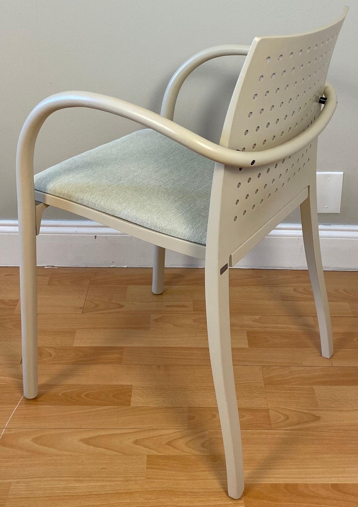 Set of 4 Parisian Cafe Dining Chairs by Thonet, French Mid Century Armchairs — detail 10