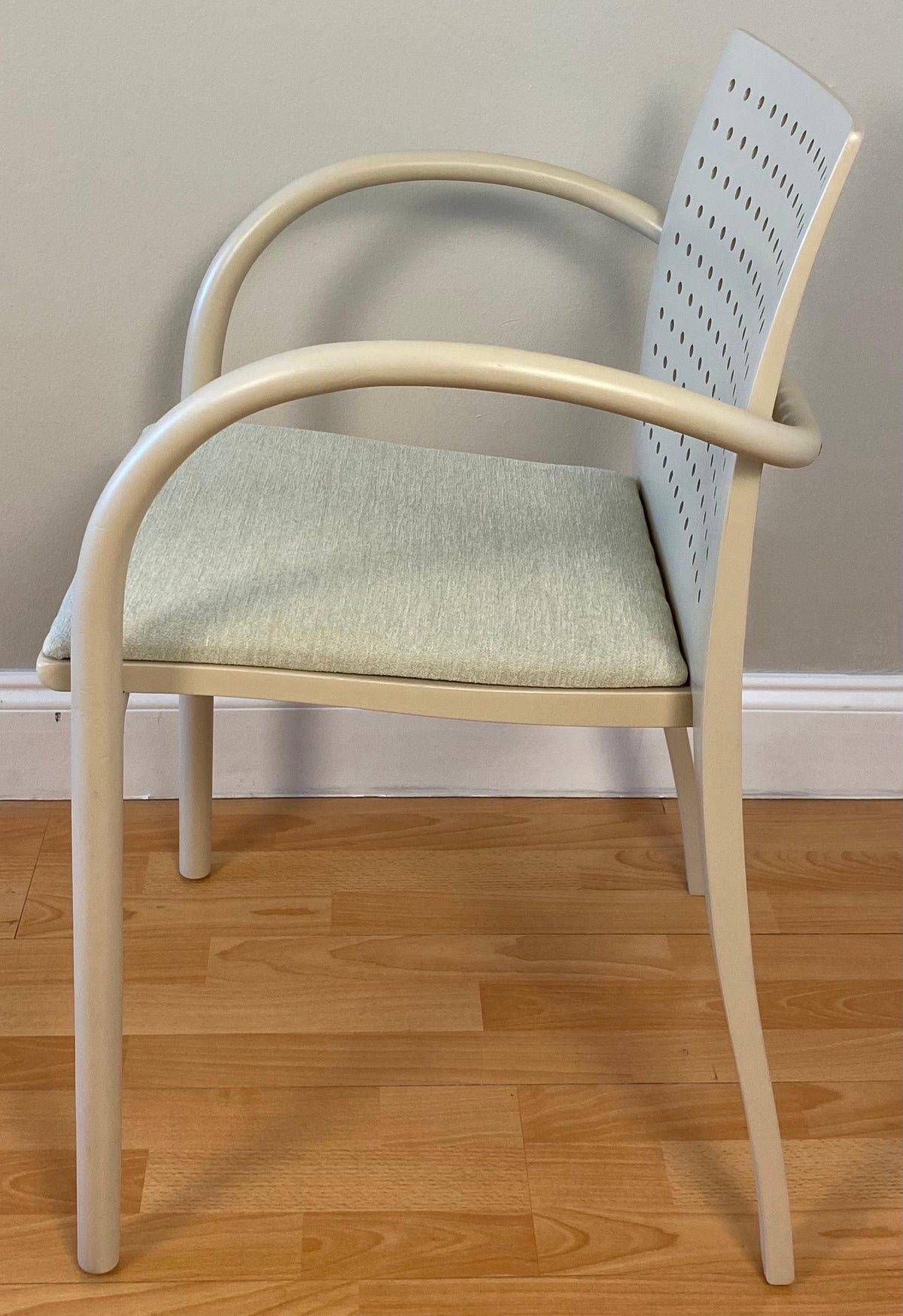 Set of 4 Parisian Cafe Dining Chairs by Thonet, French Mid Century Armchairs — detail 11