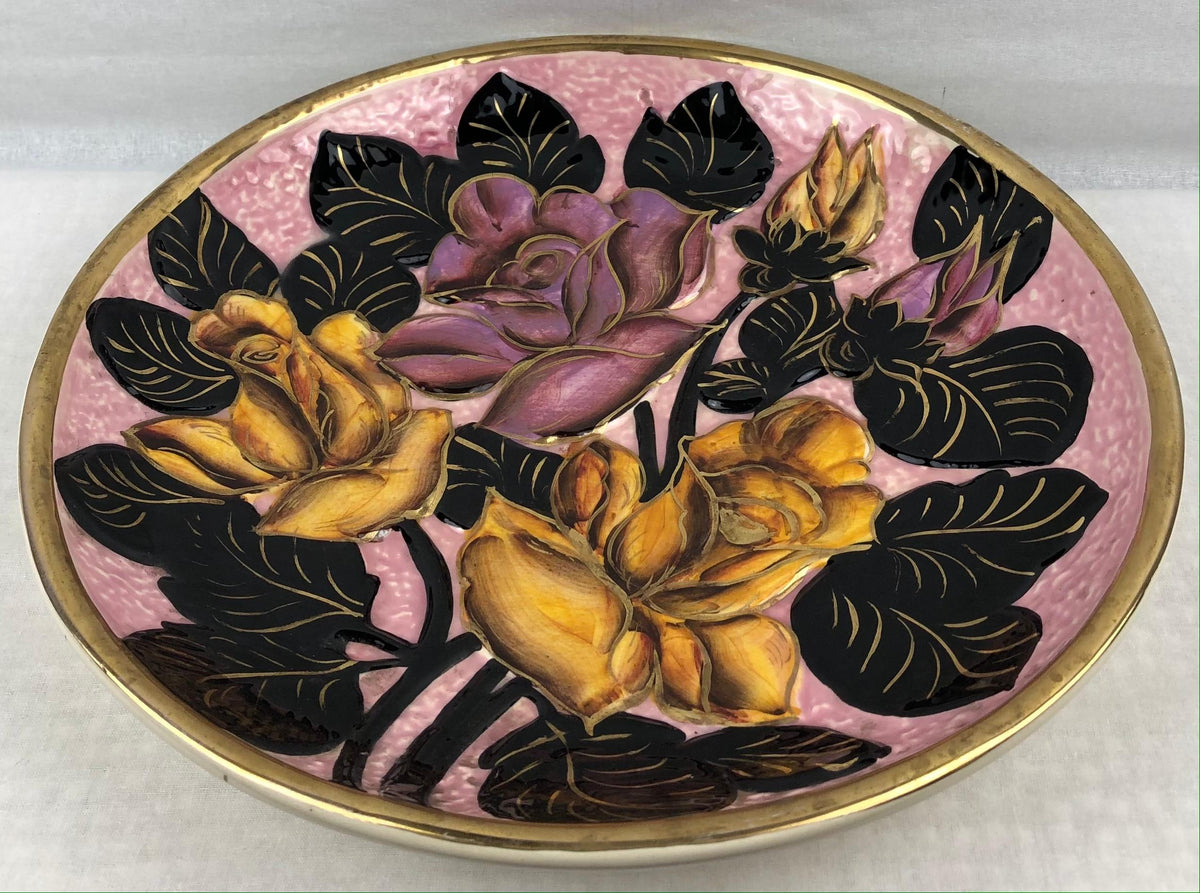 Majolica Platter from Vallauris — detail 7