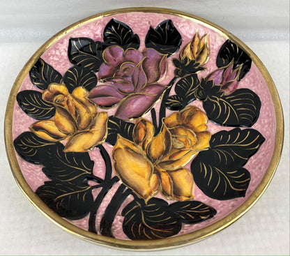Majolica Platter from Vallauris — detail 9