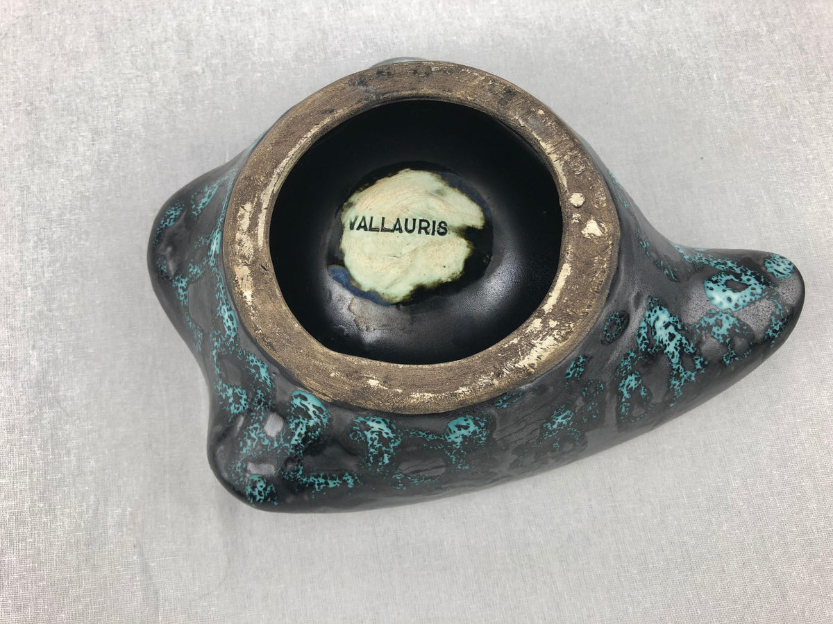 French Midcentury Vallauris Ceramic Key Holder or Vide Poche, Blue Glazed — detail 2
