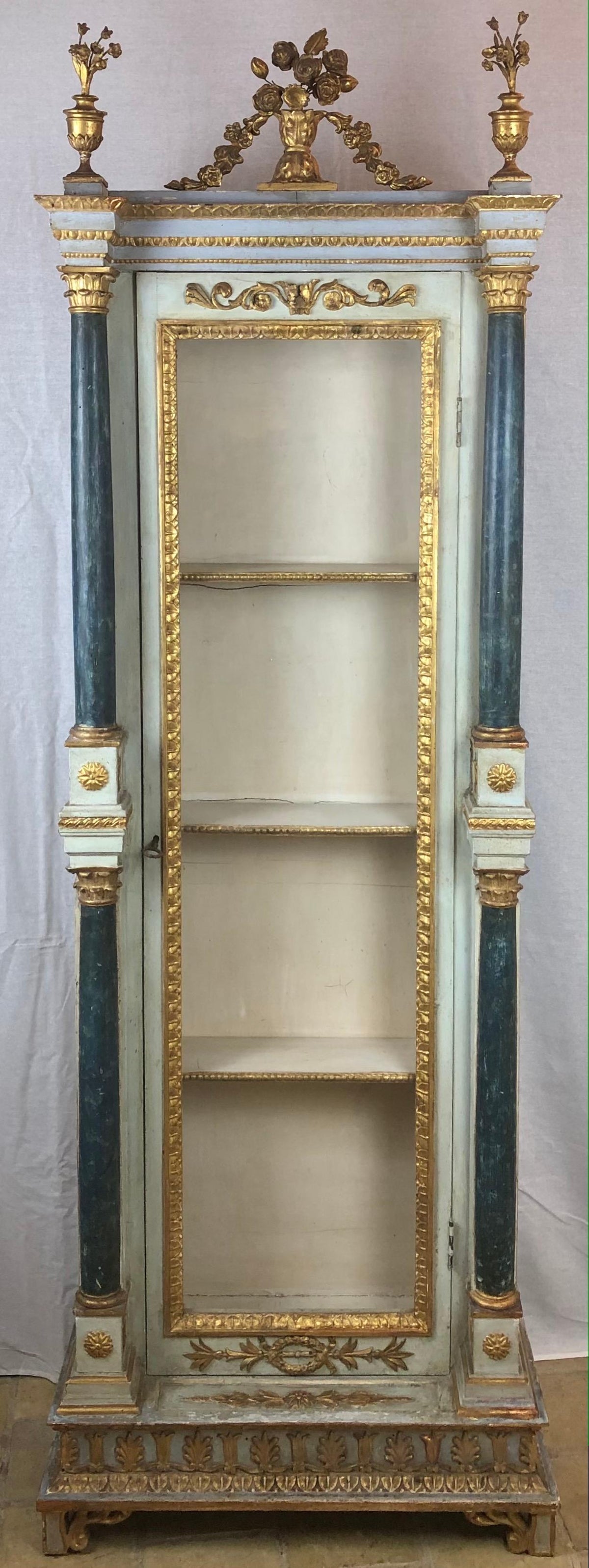 Late 18th Century Hand Carved and Painted Gilt Wood Venetian Cabinet — detail 11