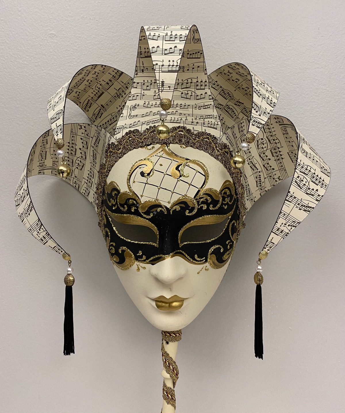 Pair of Handcrafted Venetian Jester Masks with Opera Sticks, Commedia dell’Arte Style — detail 2