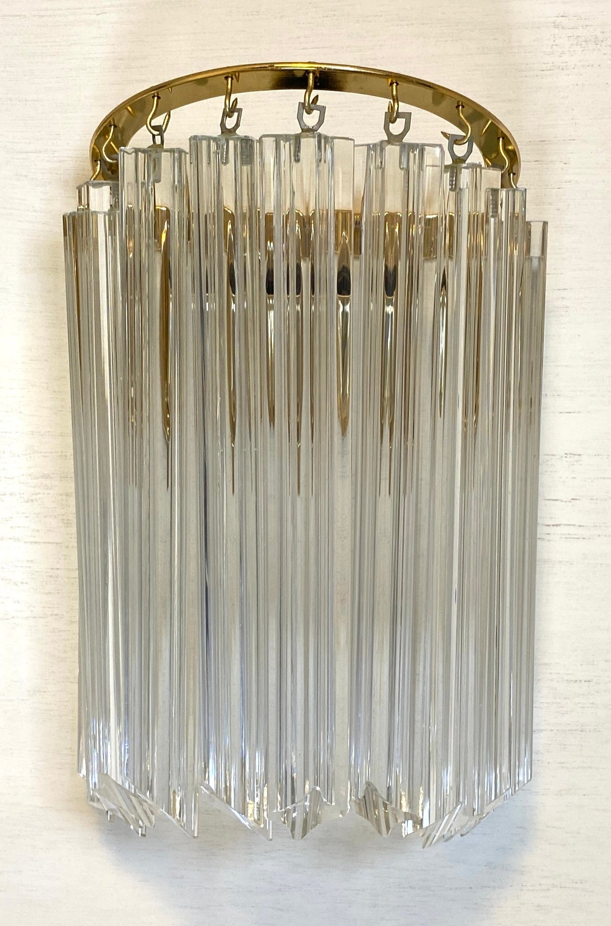 Set of Four Venini Murano Glass and Brass Wall Sconces, Mid-Century Modern — detail 5