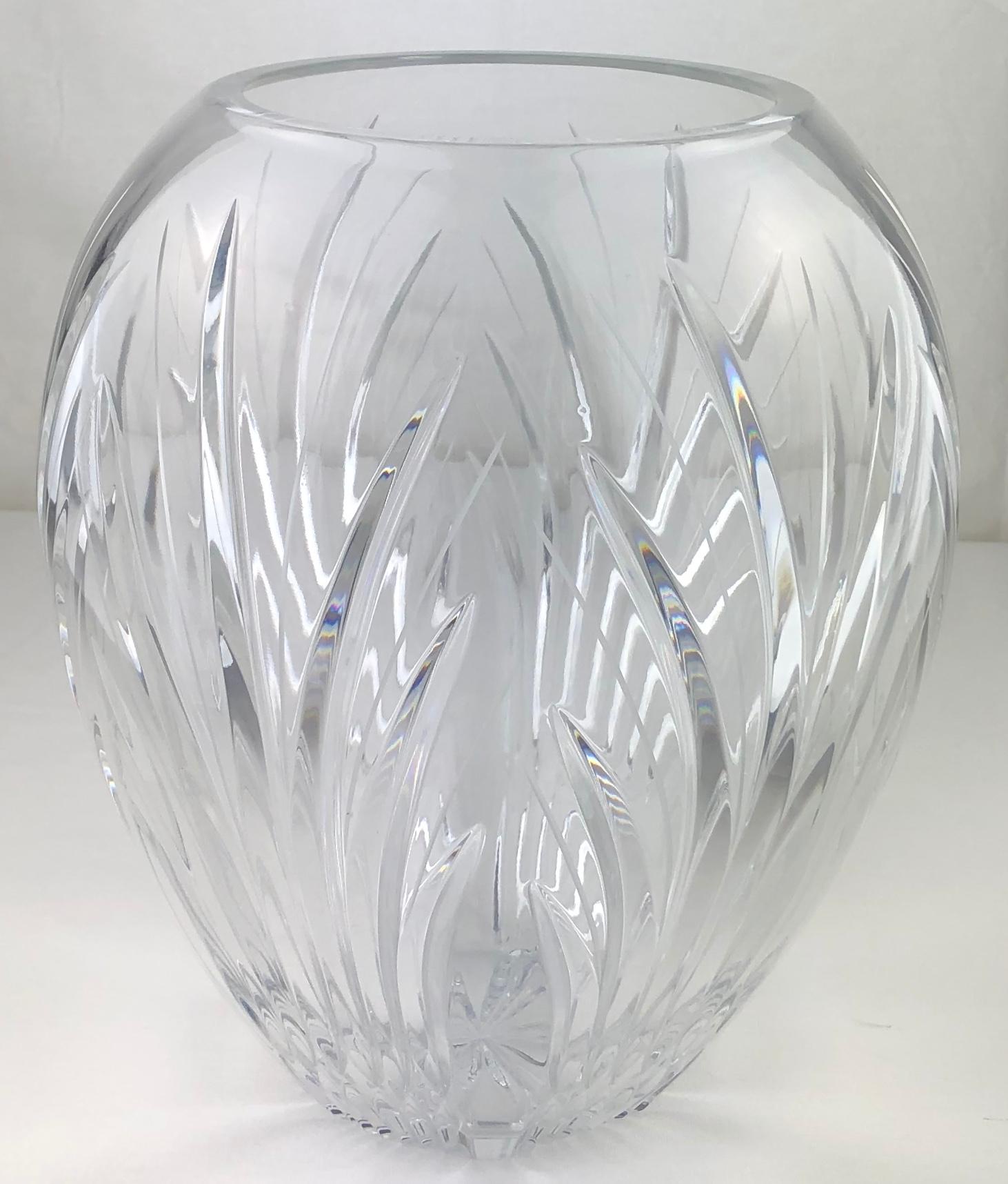 Baccarat Style Hand Cut Crystal Flower Vase — detail 3