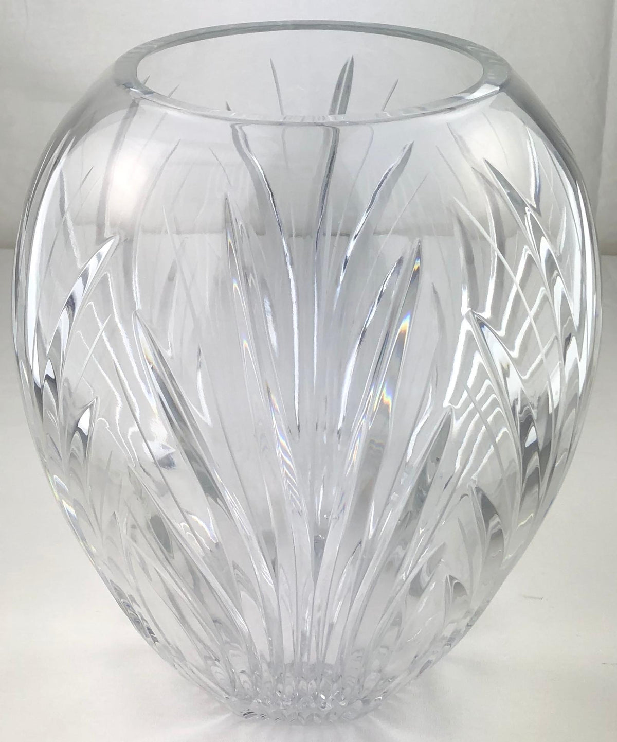 Baccarat Style Hand Cut Crystal Flower Vase — detail 5