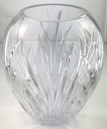 Baccarat Style Hand Cut Crystal Flower Vase — detail 5