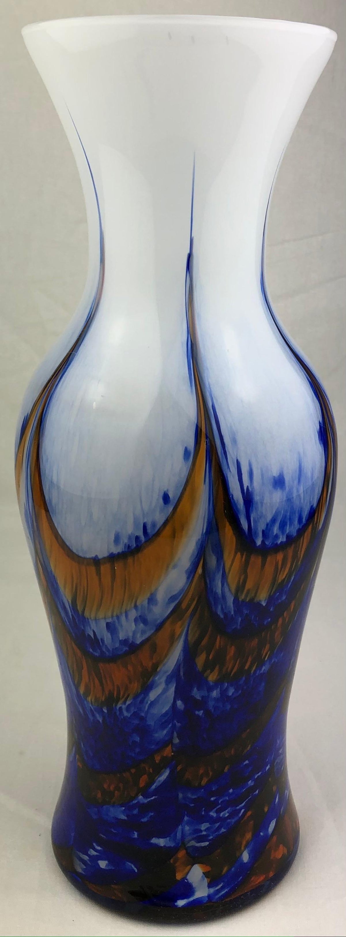 Tall French Mid Century Art Glass Vase Attributed to Schneider Glassworks — detail 5