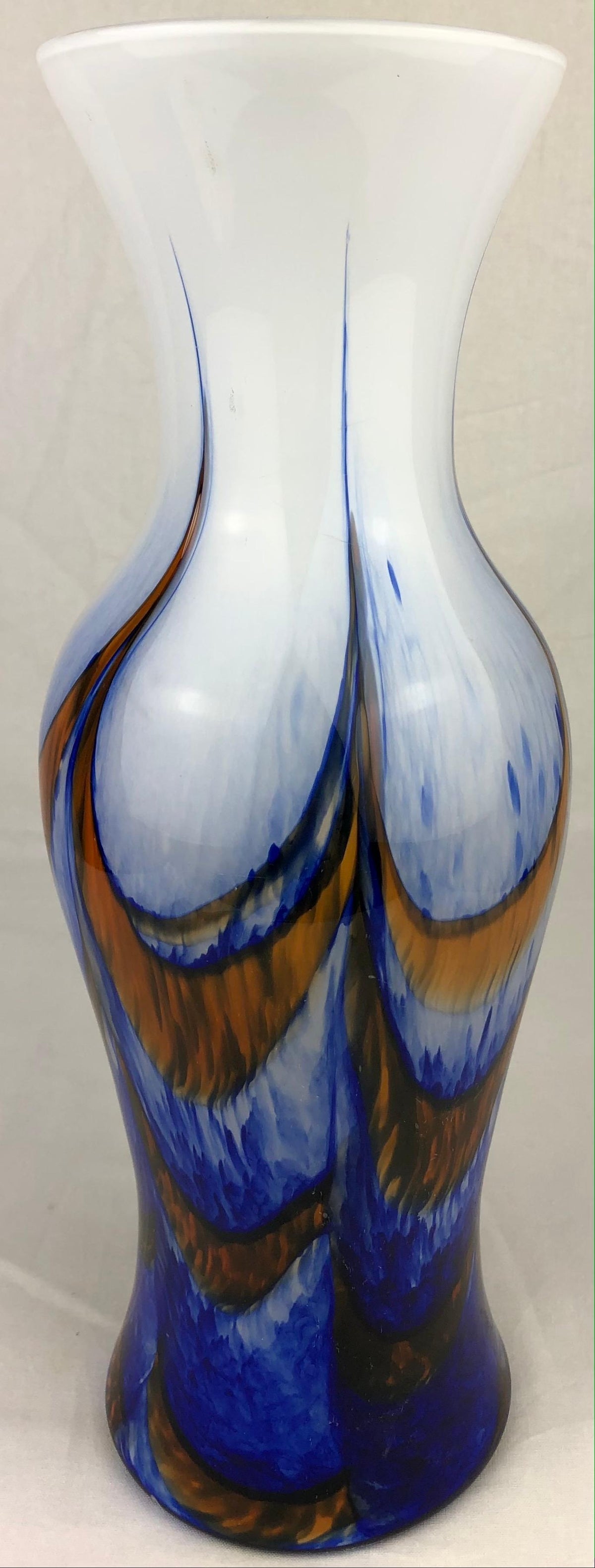 Tall French Mid Century Art Glass Vase Attributed to Schneider Glassworks — detail 7