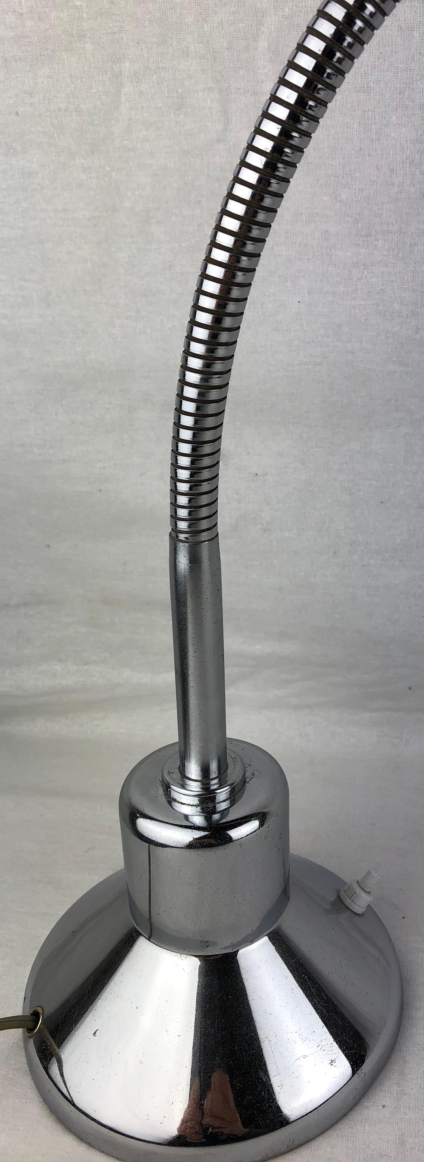 Modern Articulating Table Lamp in the Manner of Robert Sonneman — detail 4