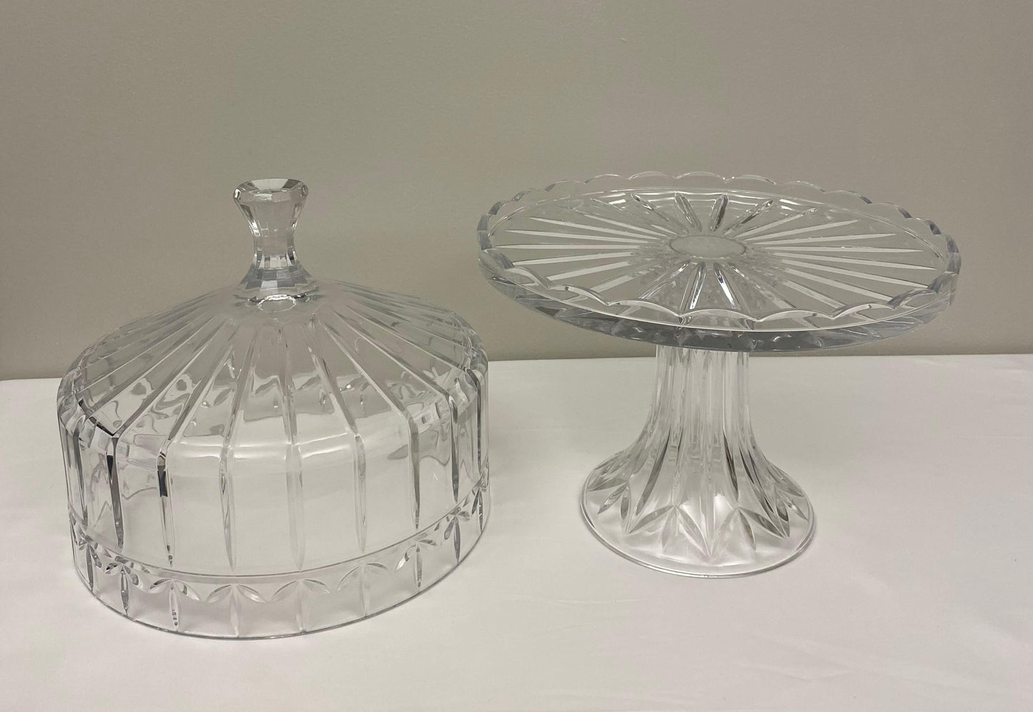 Cut Crystal Cake Patisserie Stand with Cover — detail 3
