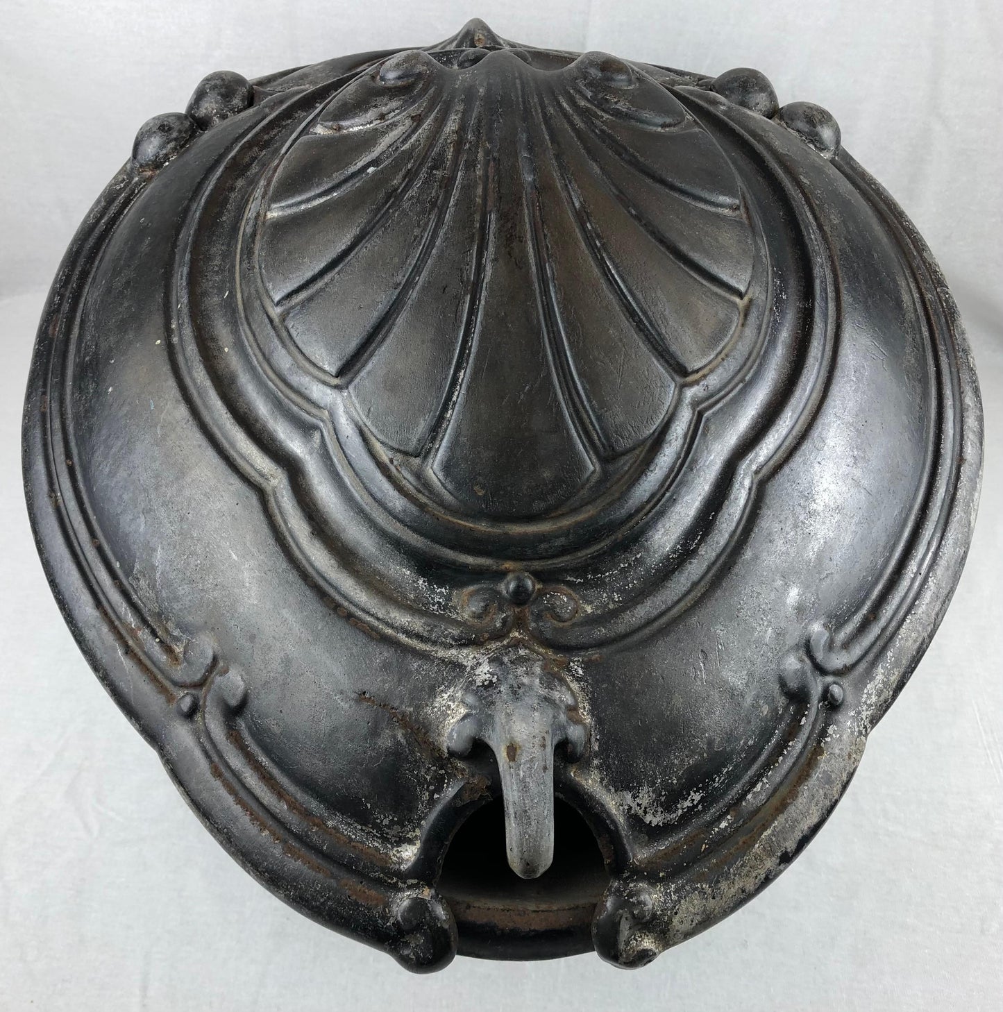 19th Century French Ornate Cast Iron Fire Basket in Rococo Style — detail 5