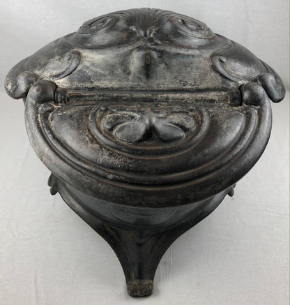 19th Century French Ornate Cast Iron Fire Basket in Rococo Style — detail 3