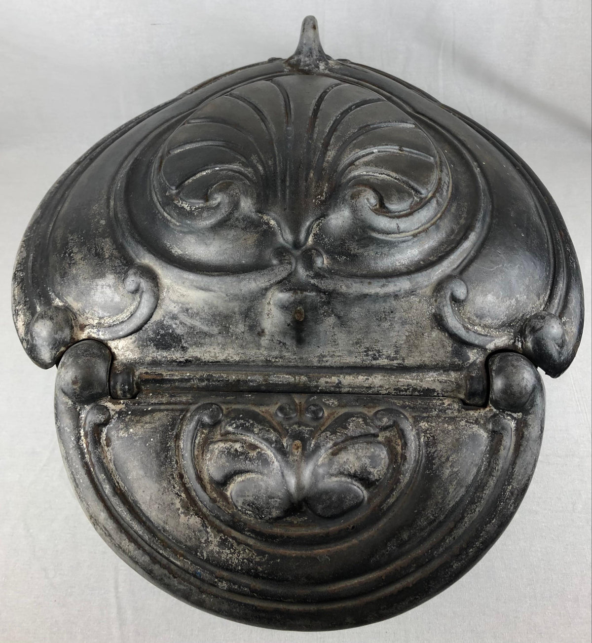 19th Century French Ornate Cast Iron Fire Basket in Rococo Style — detail 2