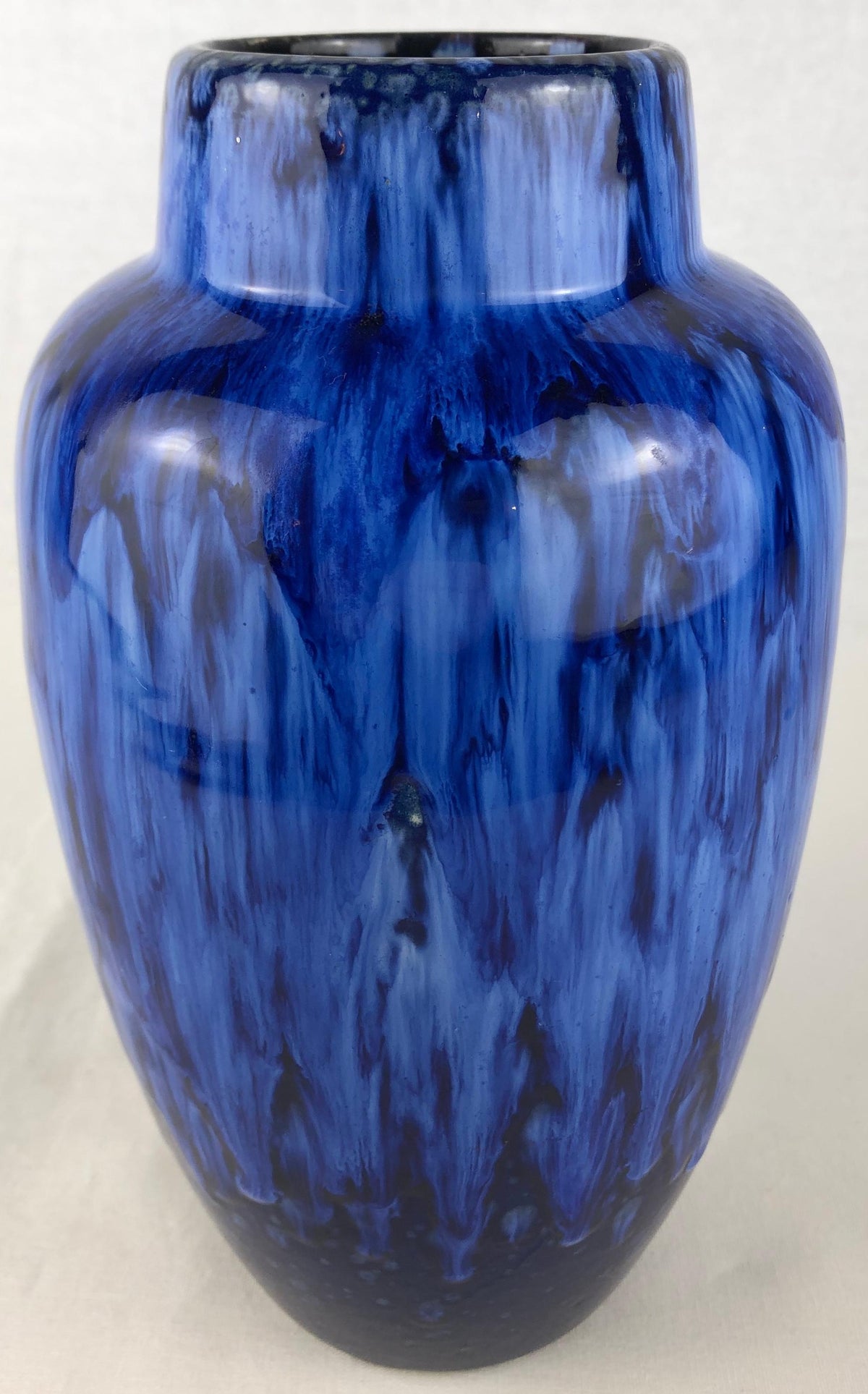 French Midcentury Cobalt Blue Ceramic Vase, Manner of Edmond Lachenal — detail 6