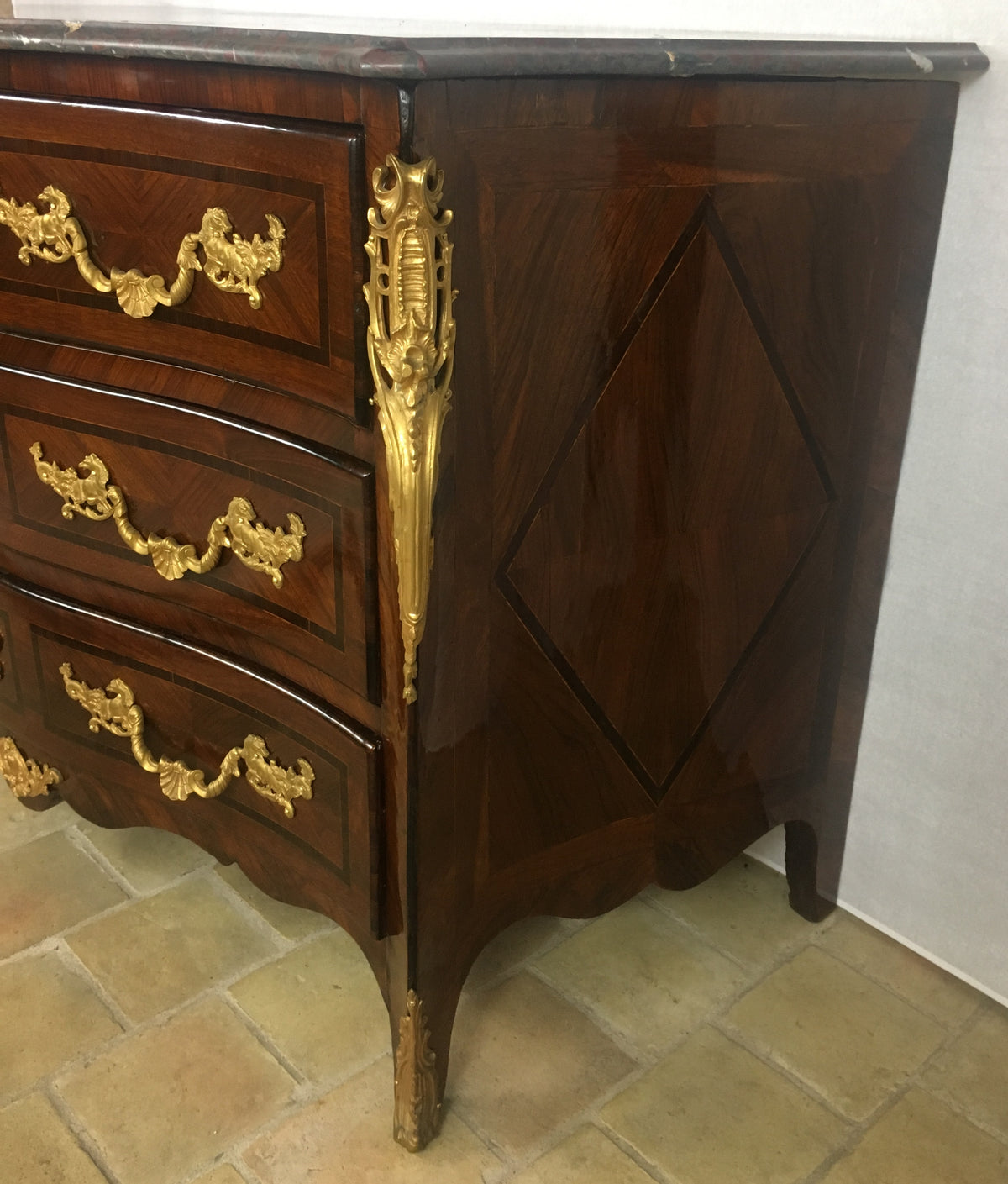18th Century French Louis XV Style Bombe Commode with Ormolu Bronze Mounts — detail 13