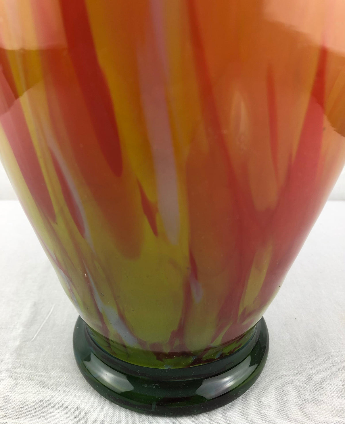 Crystal Flower Vase from M.F. Cristal de Paris France, Circa 1970 — detail 7