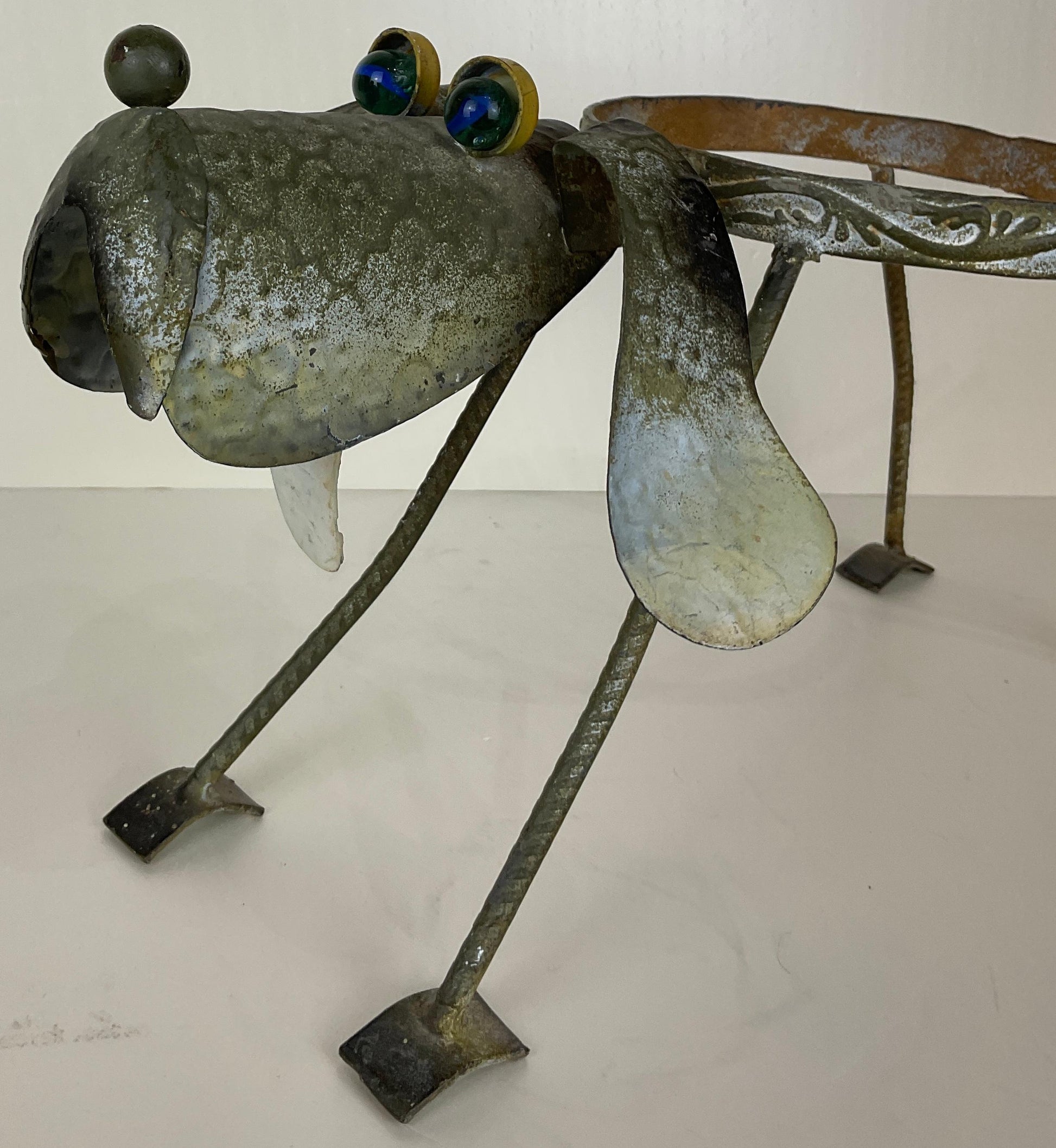 Vintage Outdoor Bobbing Dog Head Metal Planter — detail 2