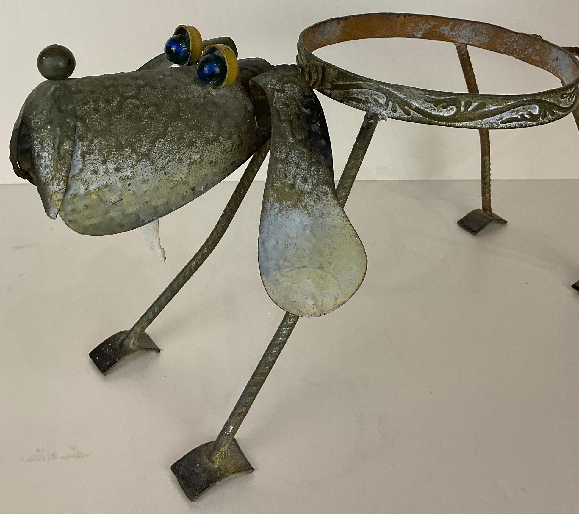 Vintage Outdoor Bobbing Dog Head Metal Planter — detail 5