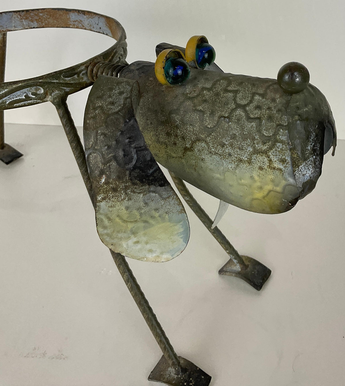 Vintage Outdoor Bobbing Dog Head Metal Planter — detail 4