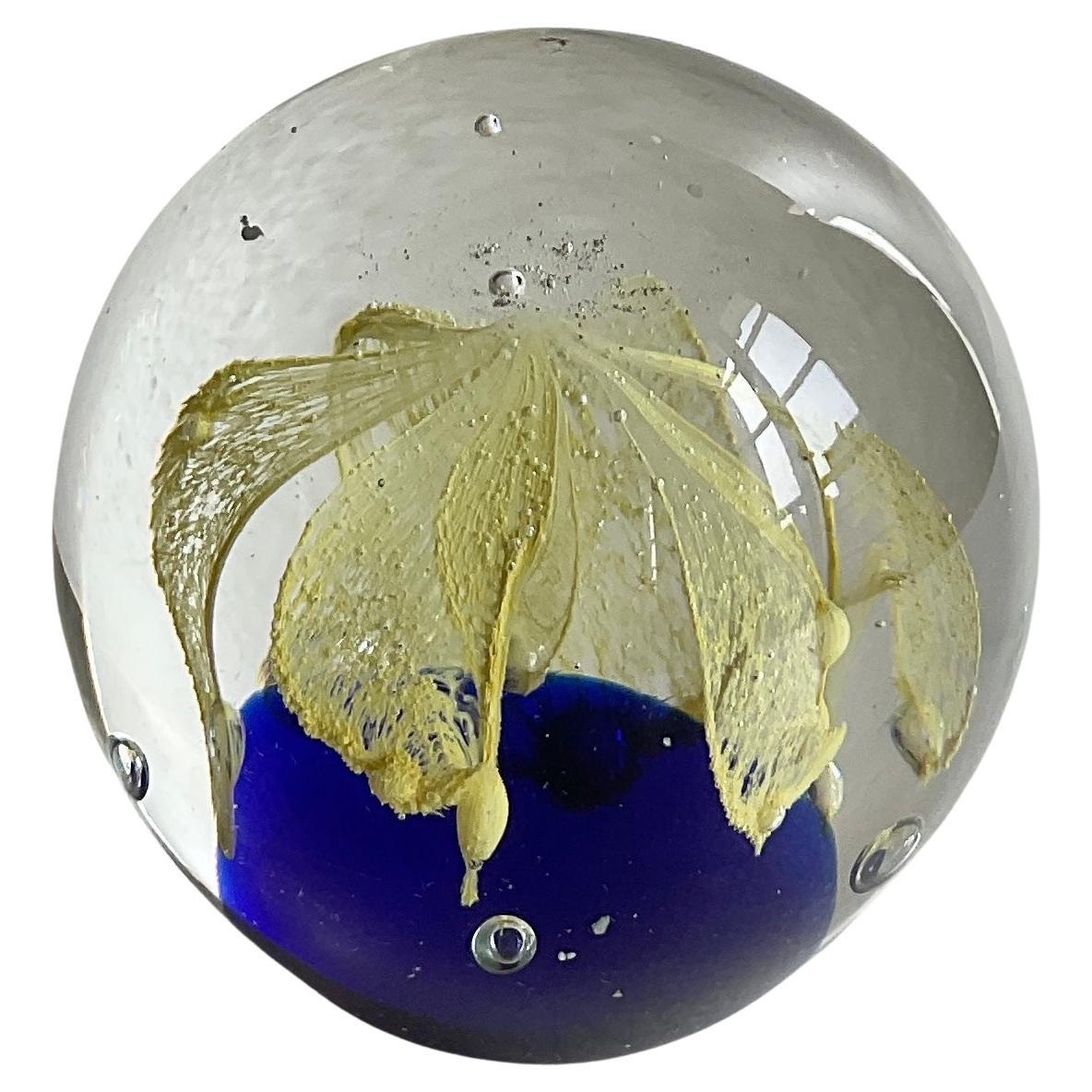Paperweight attributed to Baccarat