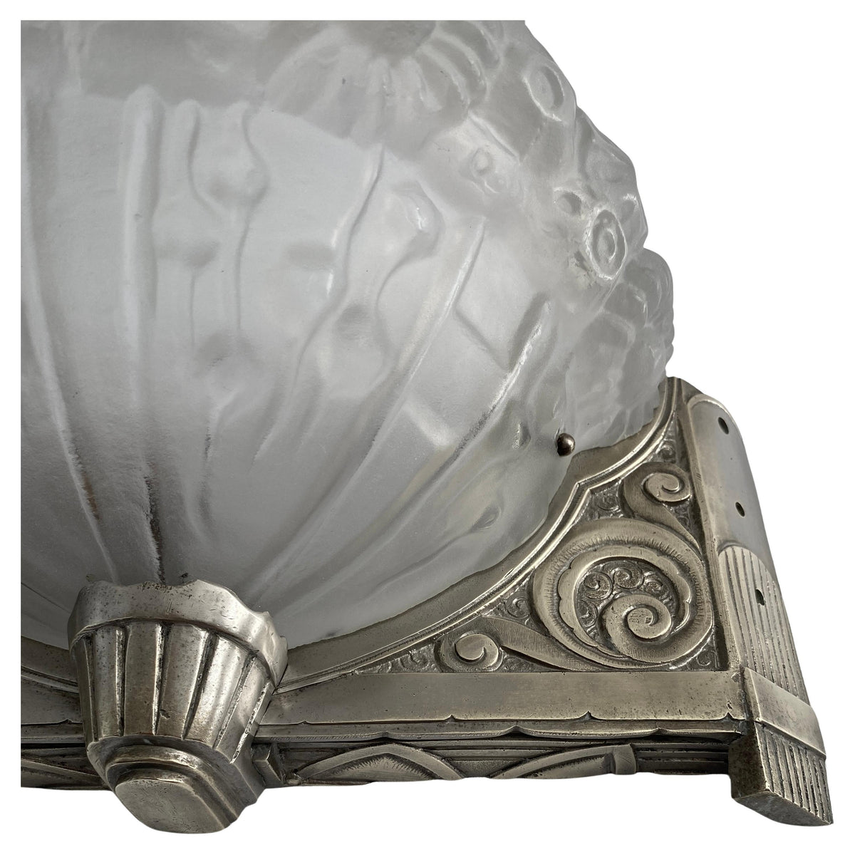 Pair of French Art Deco Wall Sconces in the Style of Degue — detail 3