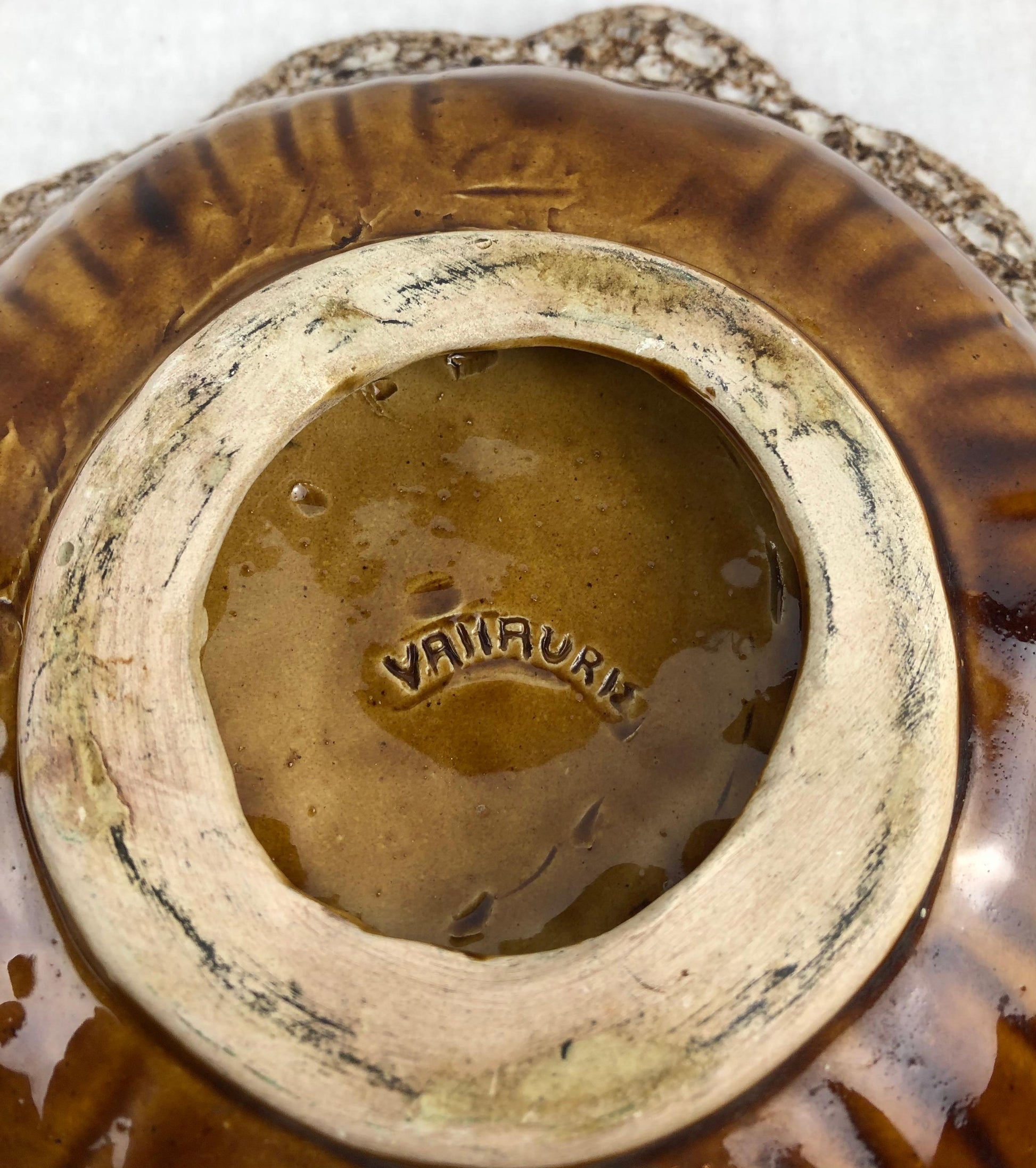 French Midcentury Fat Lava Style Bowl in the Manner of Charles Cart, 1960s — detail 3