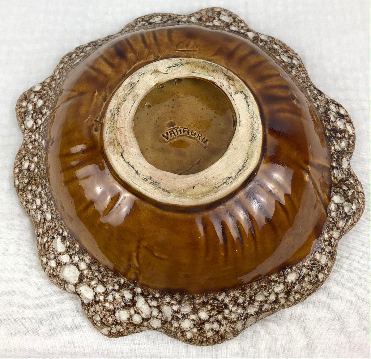 French Midcentury Fat Lava Style Bowl in the Manner of Charles Cart, 1960s — detail 8
