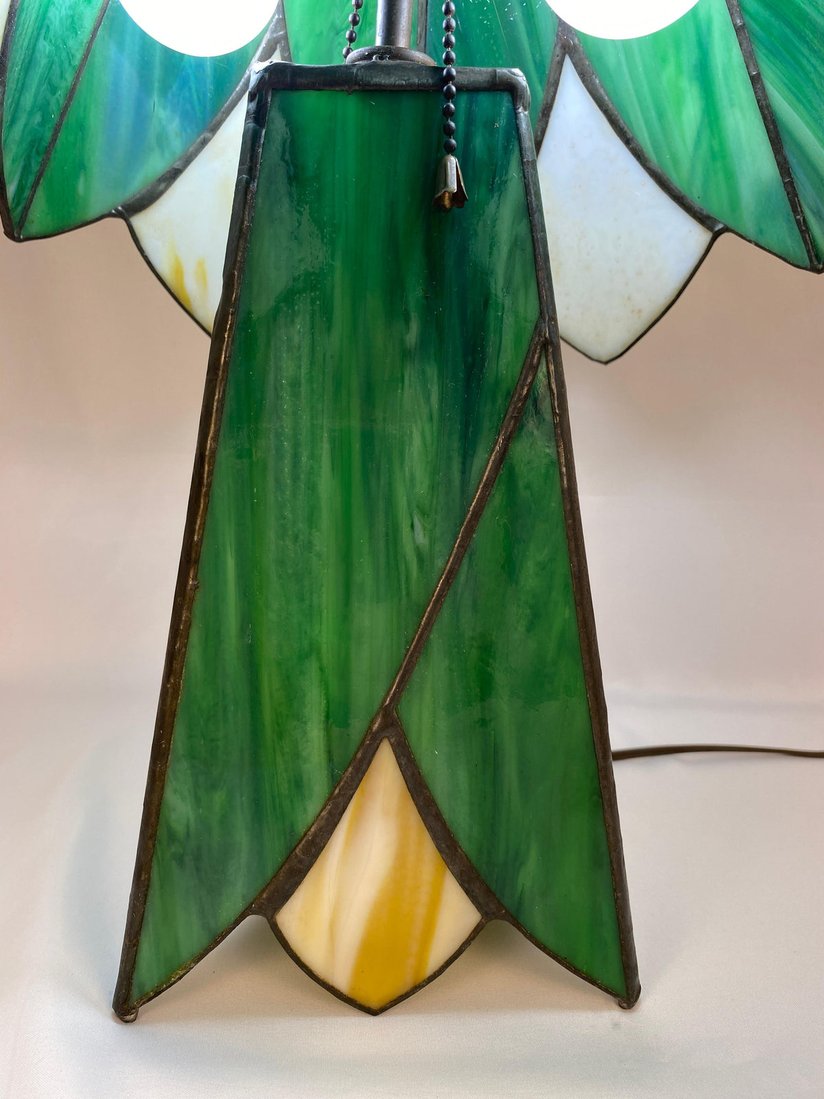 Art Deco Style Stained Glass Table Lamp — detail 6