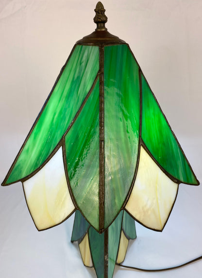 Art Deco Style Stained Glass Table Lamp — detail 4
