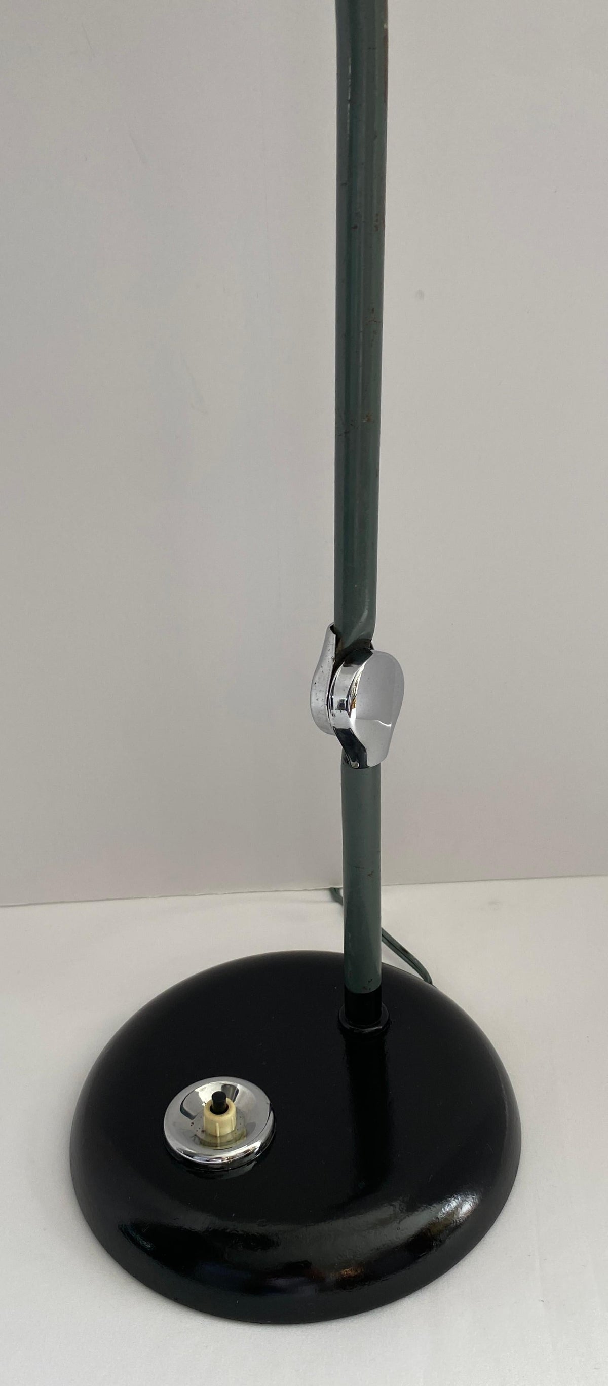 Machine Age Industrial Table Lamp — detail 3