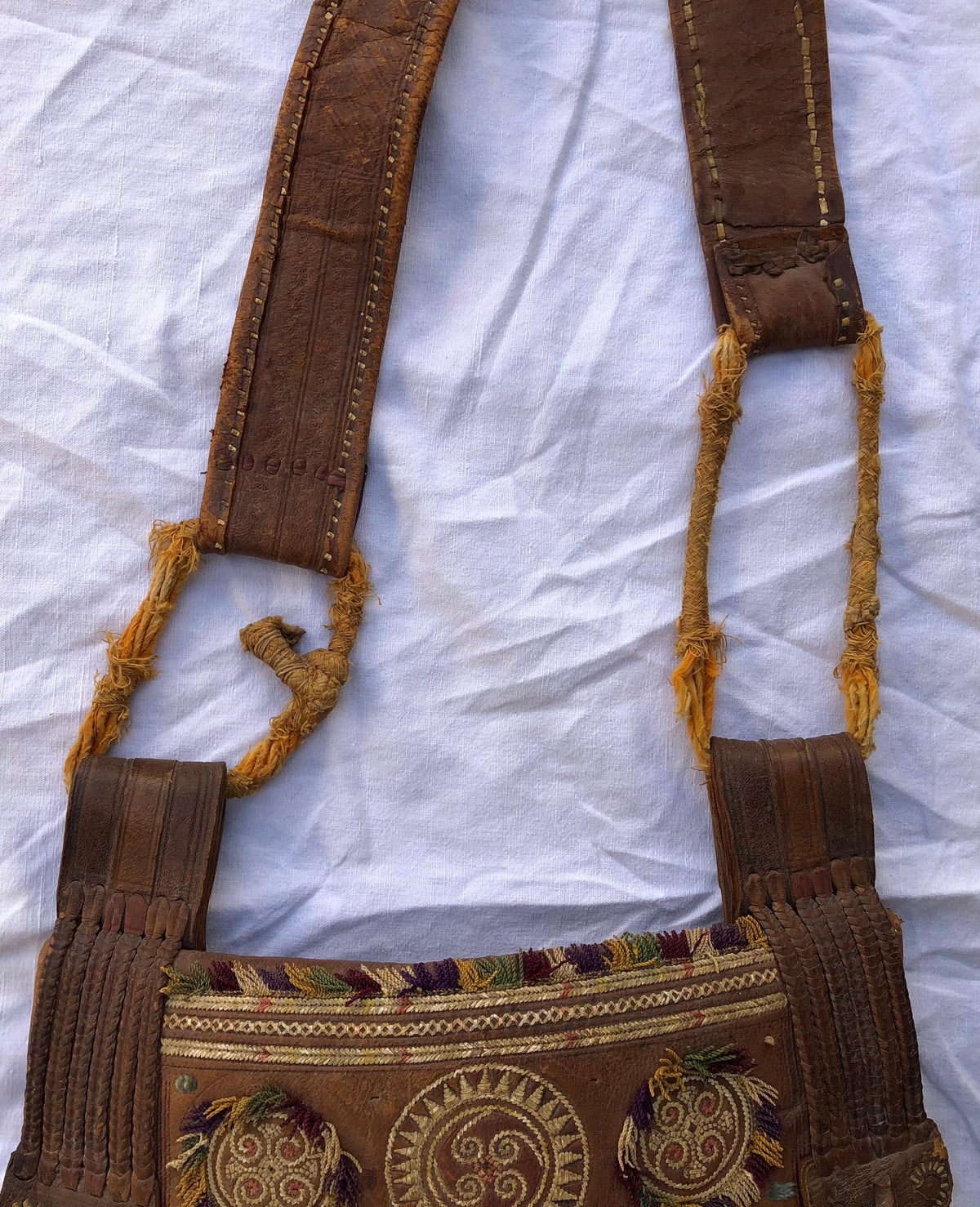 Large Hand-Crafted Leather Tribal Tuareg Berber Sahara Bag — detail 7