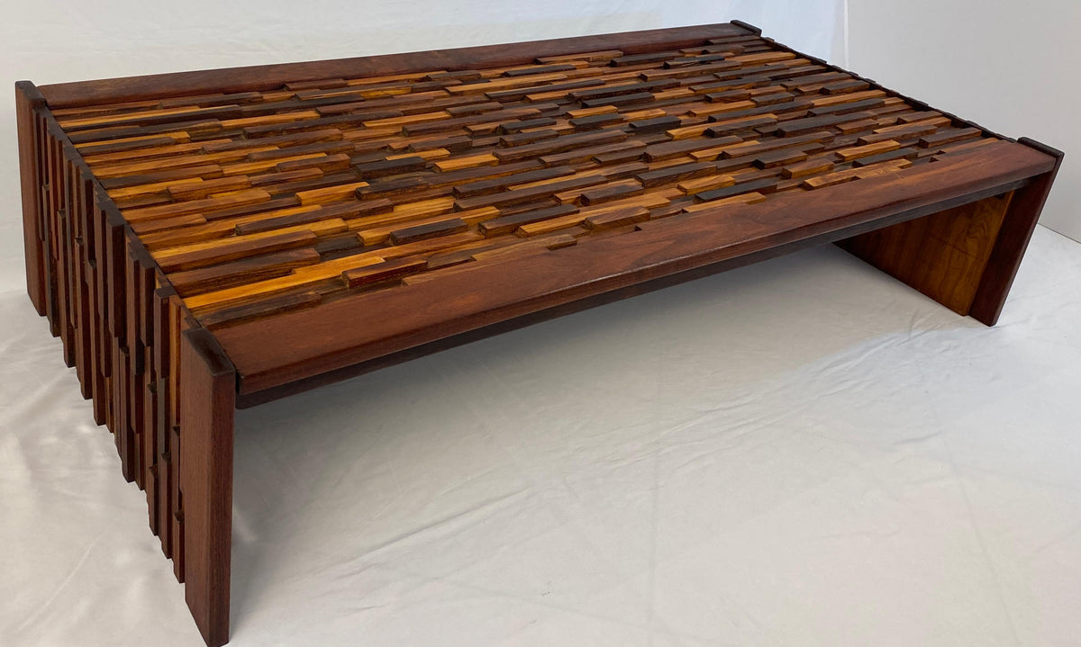 Large Brazilian Brutalist Folding Coffee Table by Percival Lafer, 1960s — detail 4