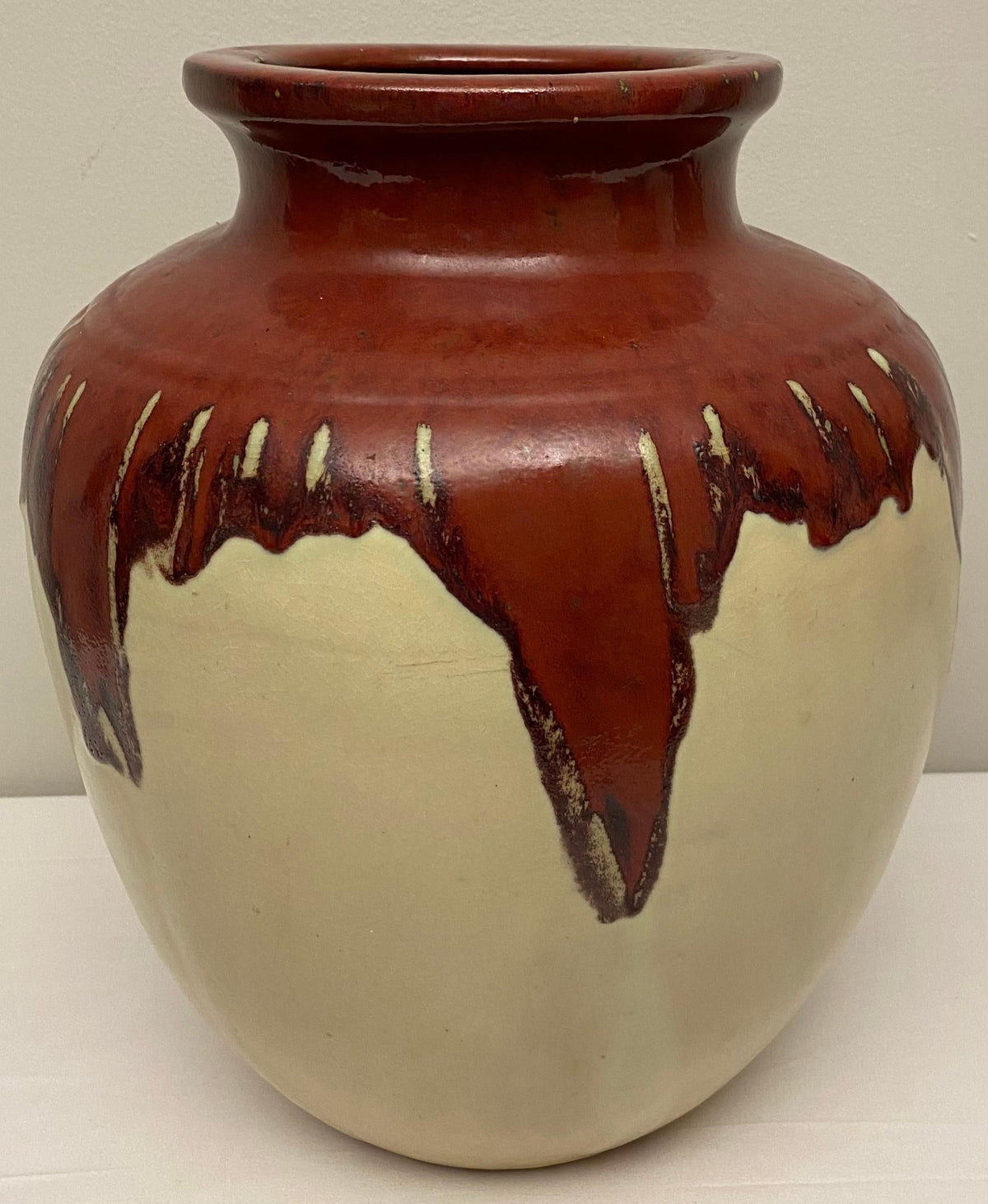 Large Southwest Style Ceramic Pottery Floor Vase or Centerpiece — detail 3