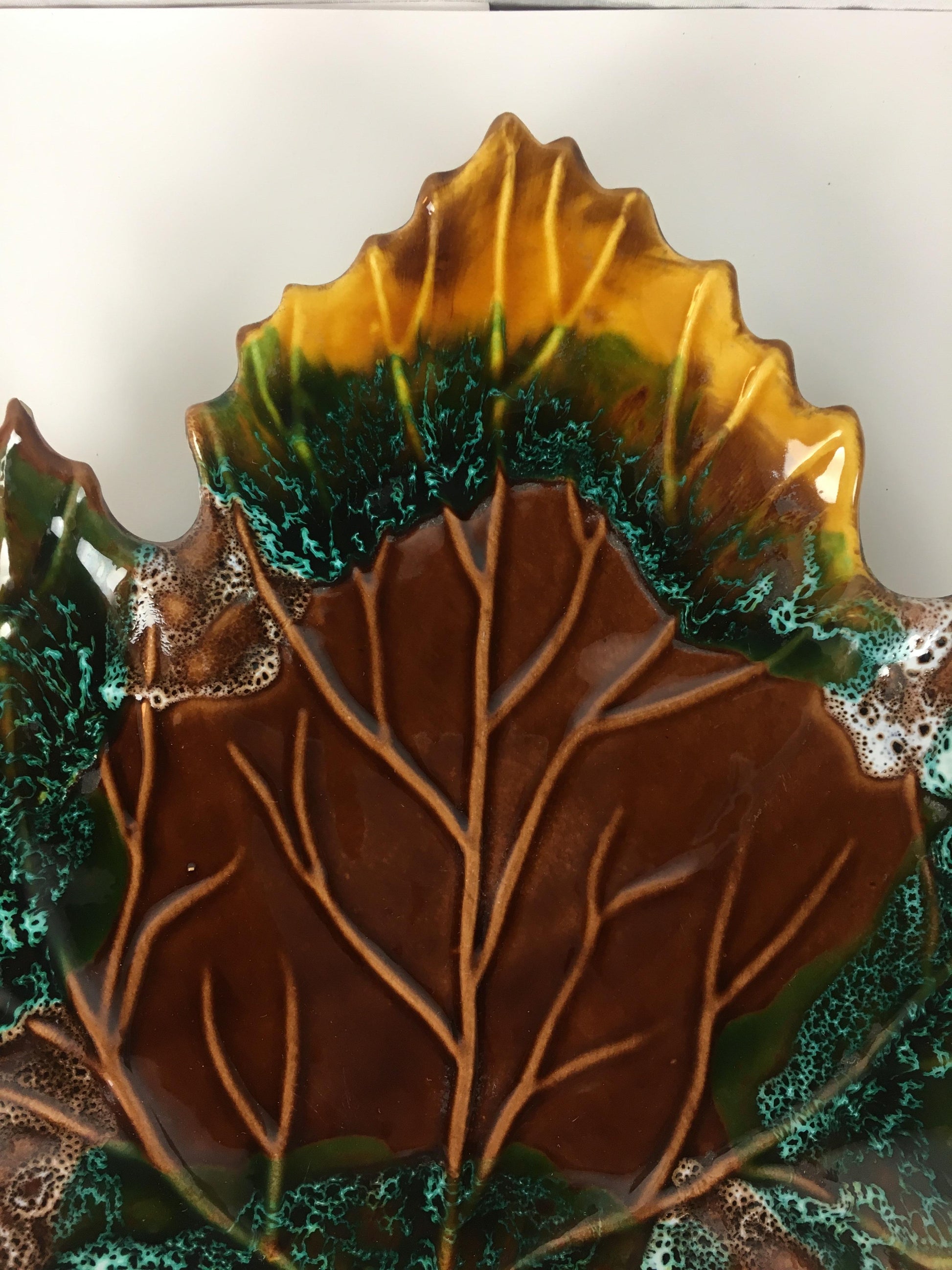 Midcentury Vallauris Majolica Ceramic Platter — detail 5