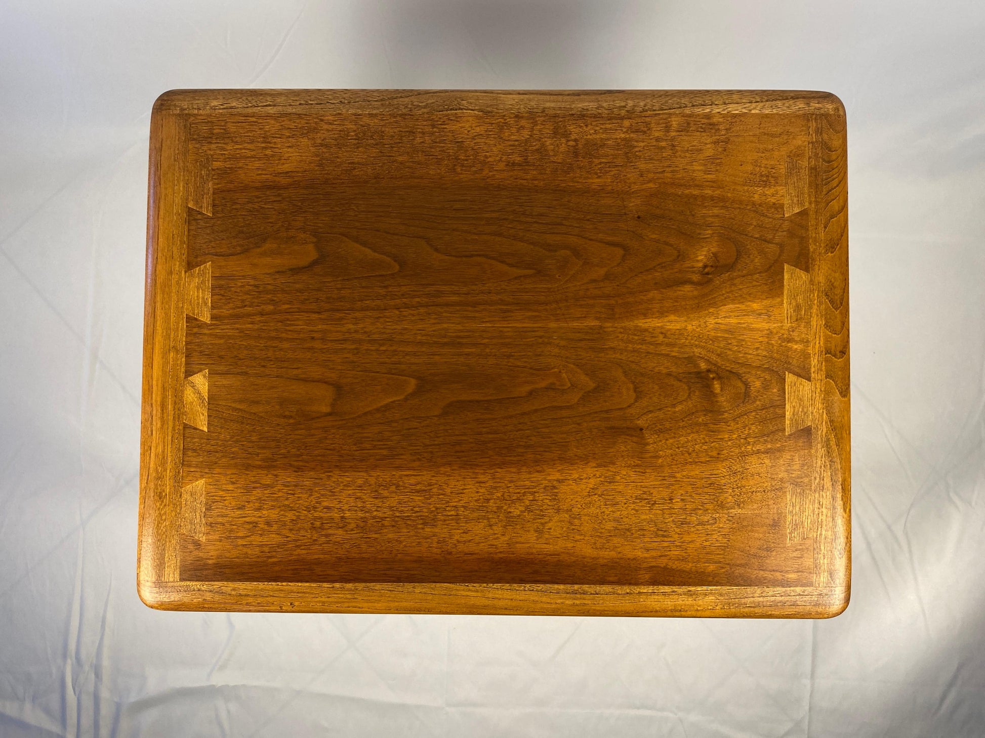 Scandinavian Style Wooden Coffee Table or End Table with Bottom Shelf — detail 6