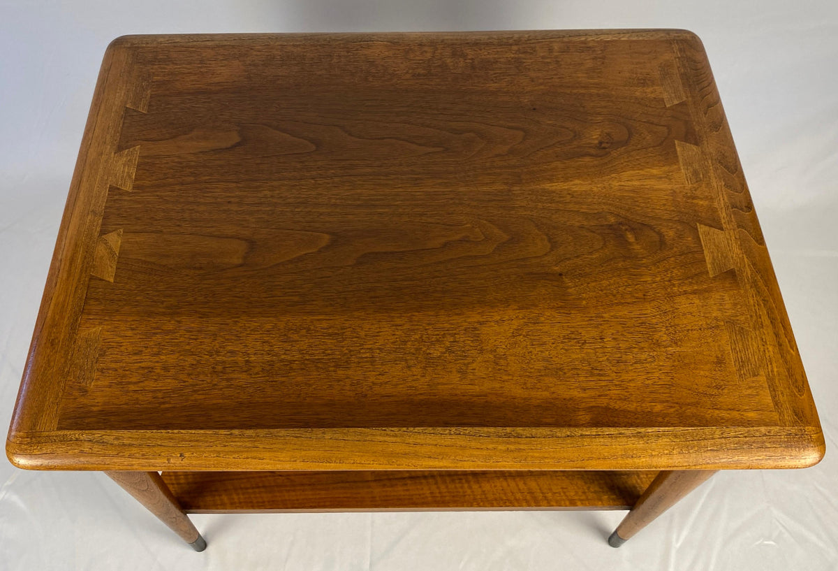 Scandinavian Style Wooden Coffee Table or End Table with Bottom Shelf — detail 7