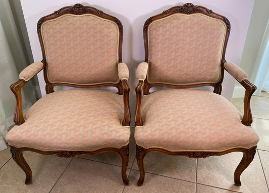 Pair of French Louis XV Style Beechwood Fauteuil Armchairs, Carved Frames — detail 2