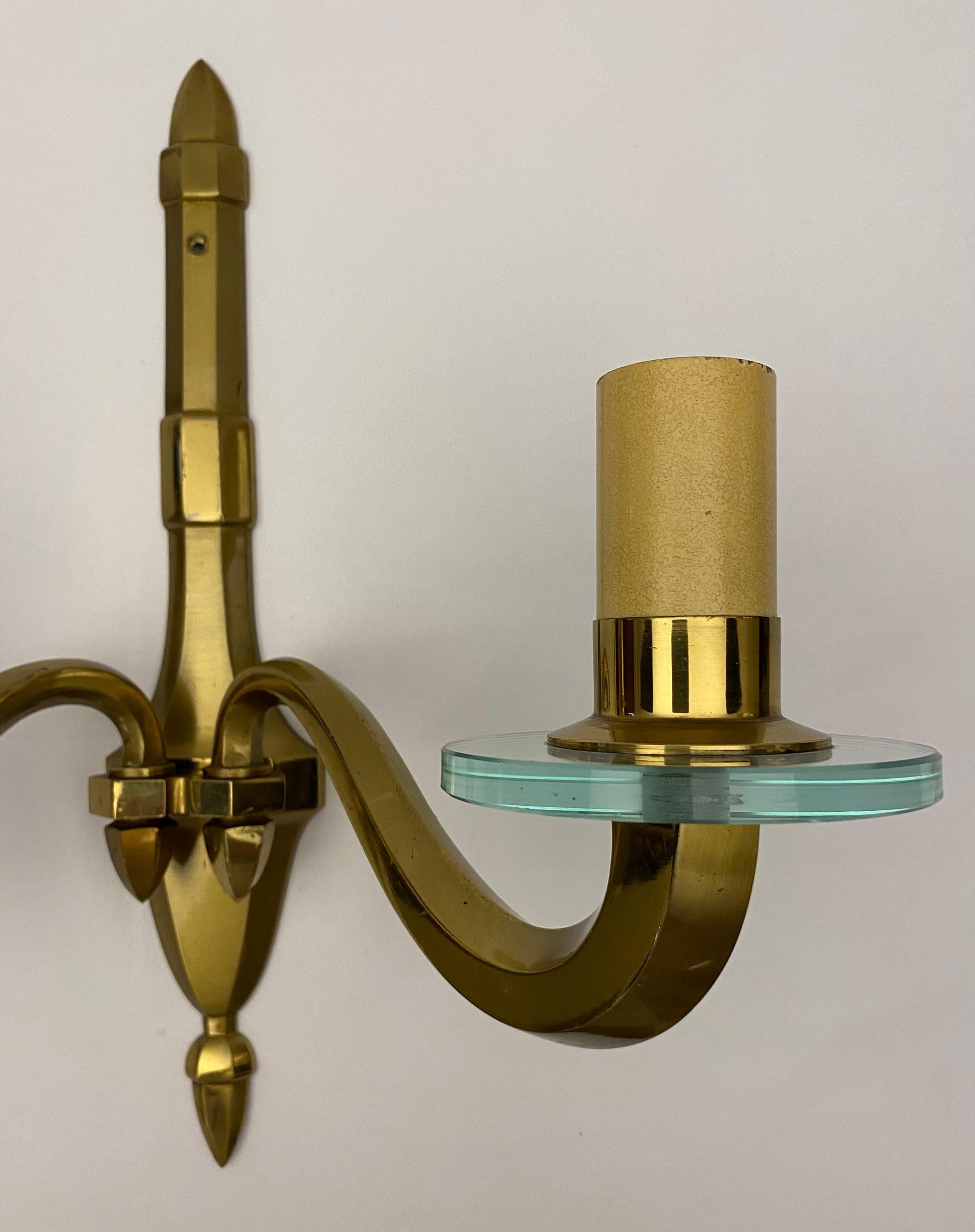 Pair of French Mid-Century Bronze Wall Sconces in the manner of Jean Perzel — detail 3