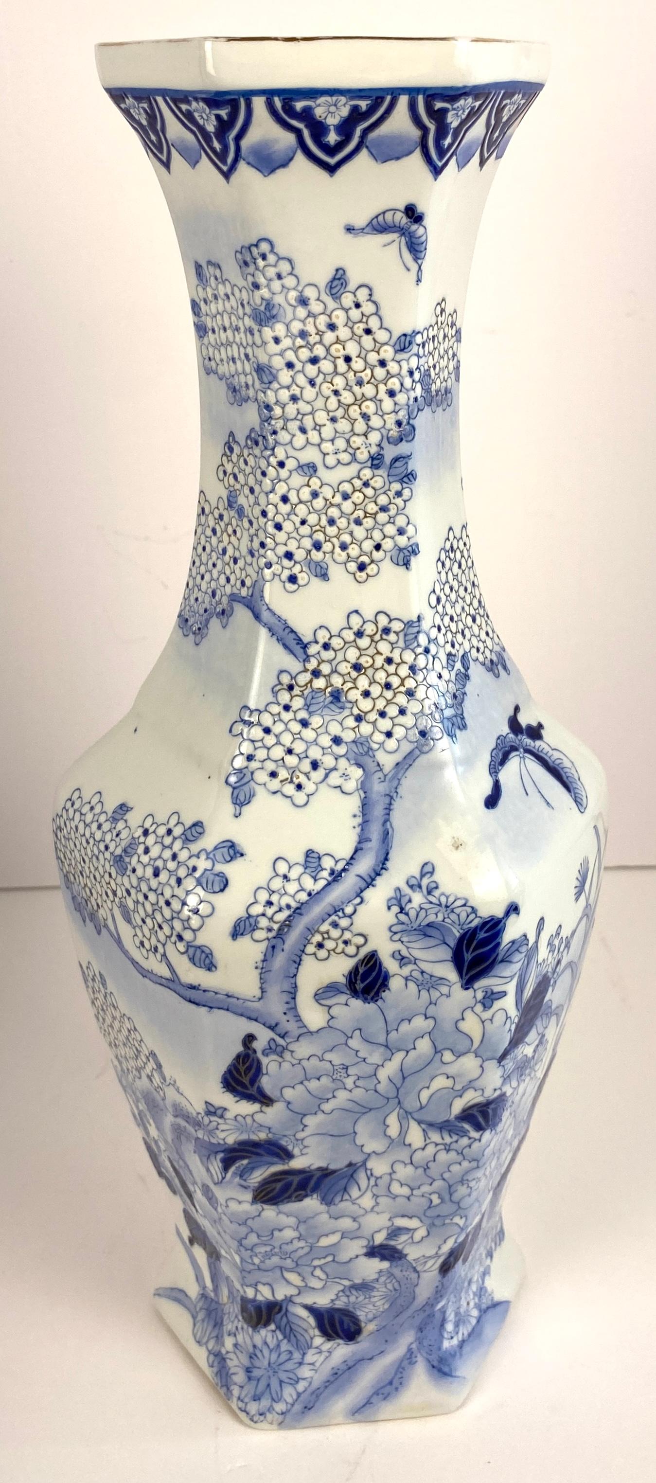 Chinese Blue and White Porcelain Jingdezhen Landscape Vases — detail 3