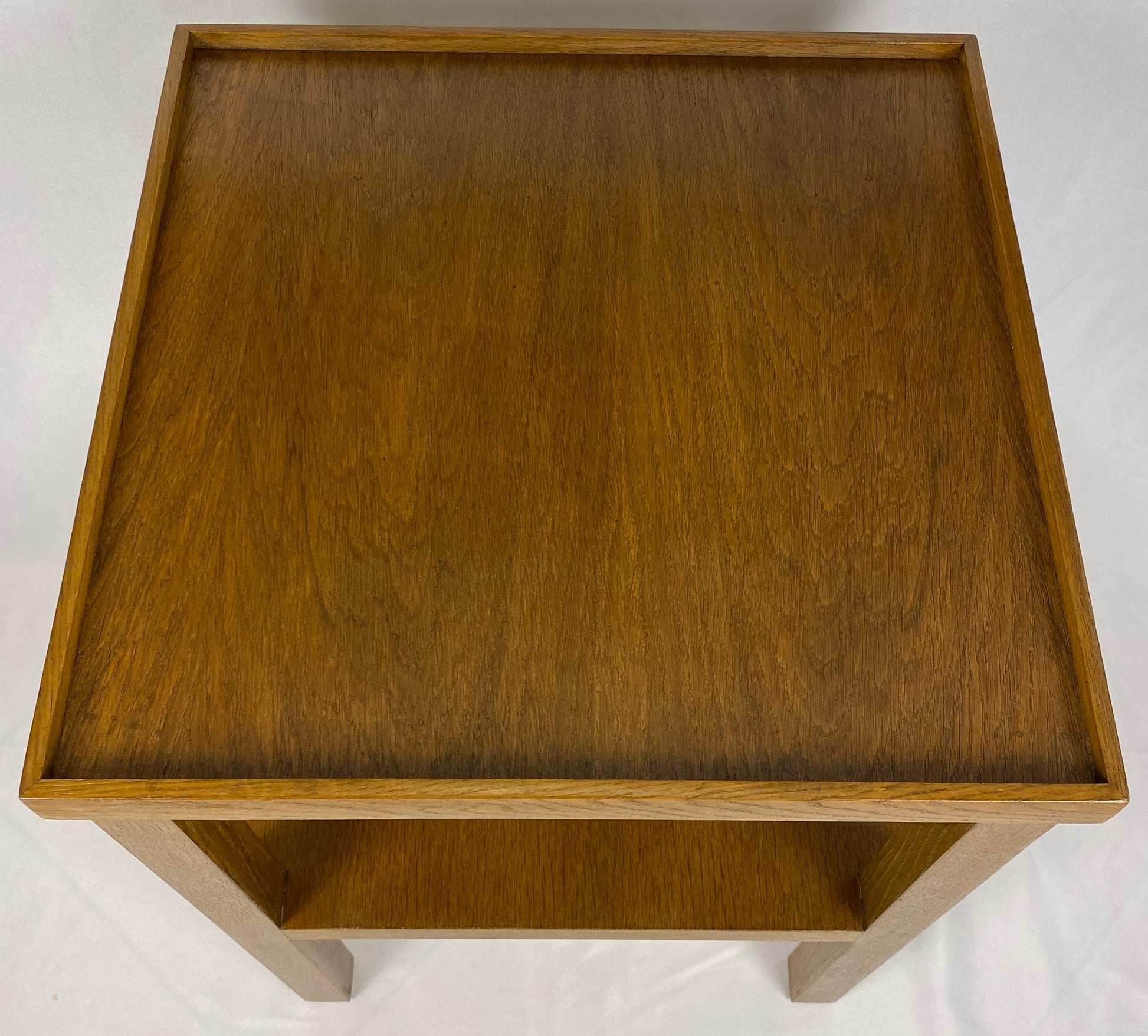 Pair Edward Wormley Style Wooden Two Tier End/Side Tables, MCM Oak Nightstands — detail 5