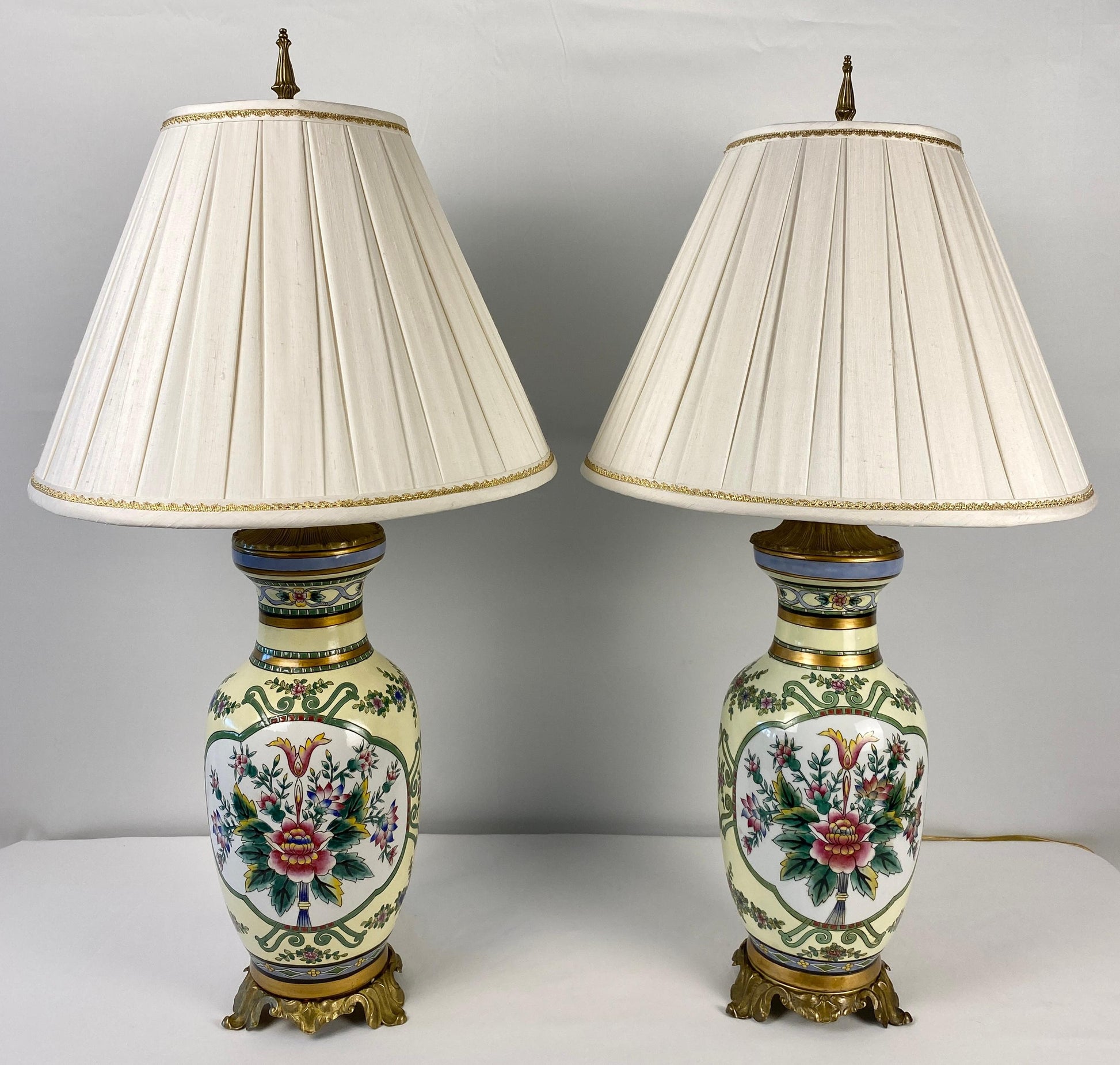 Pair of French Hand Painted Porcelain Gilt Bronze Mounted Table Lamps — detail 2